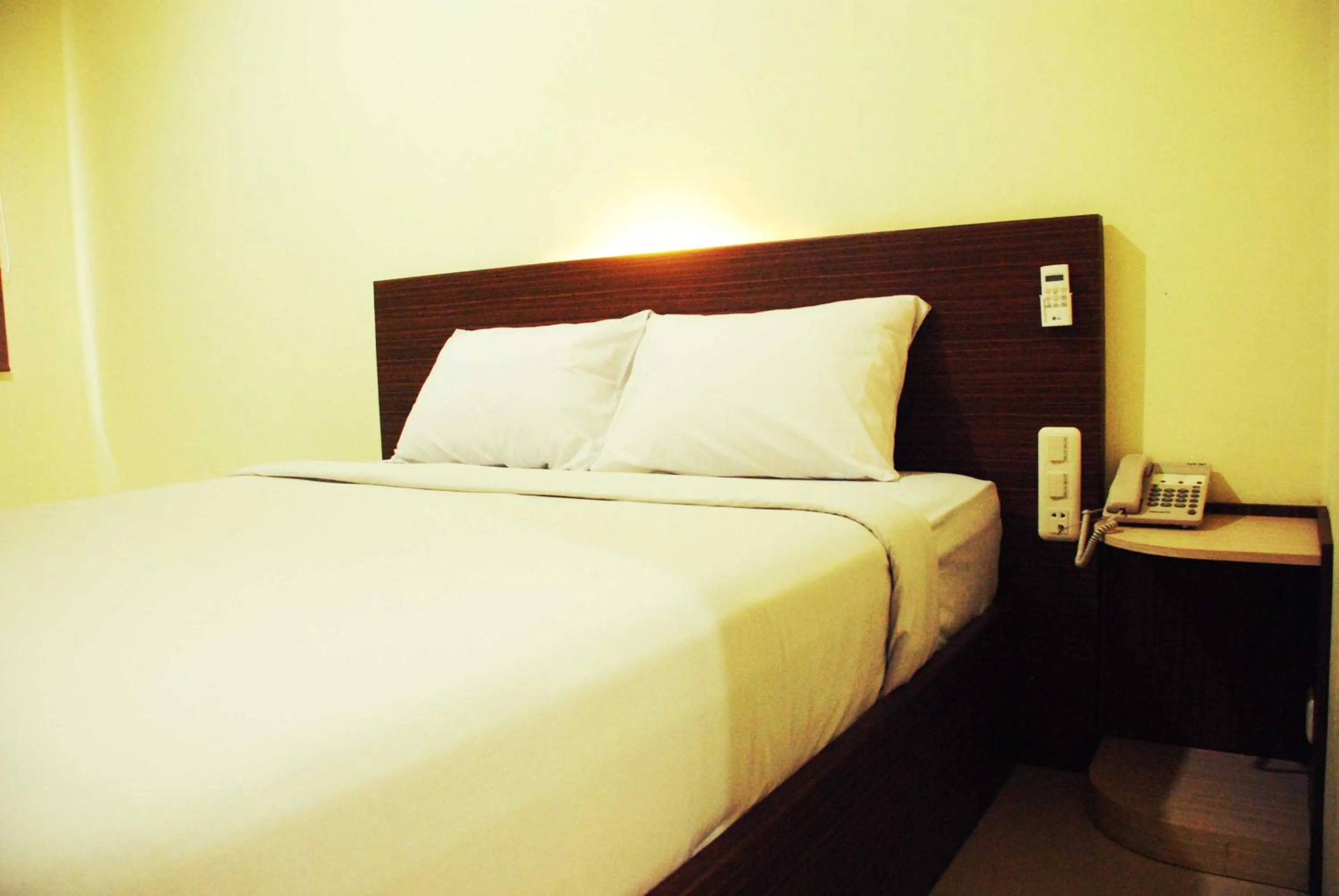 Standard Double Room in Avon's Residence