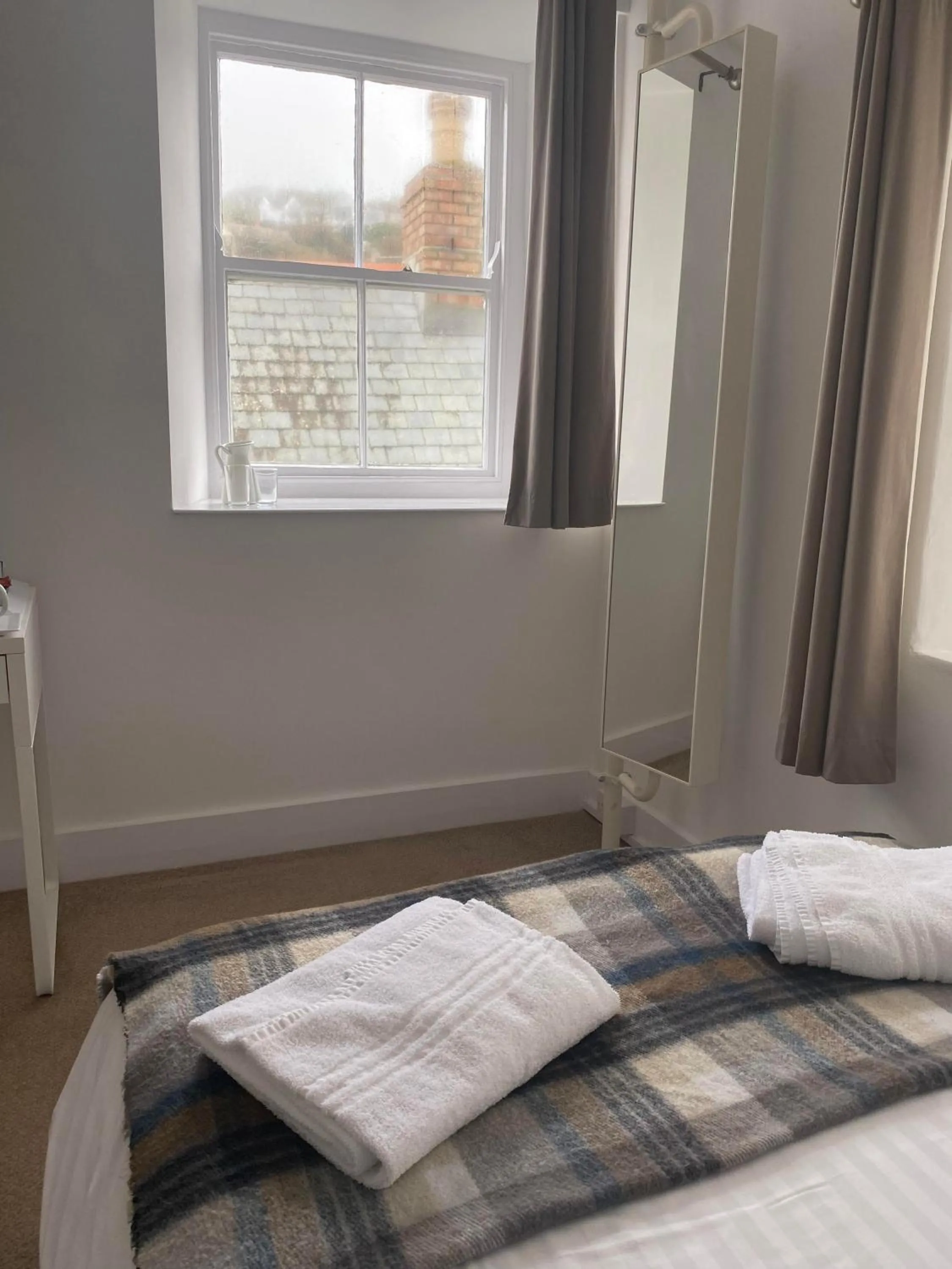 Economy Double Room in Cadgwith Cove Inn