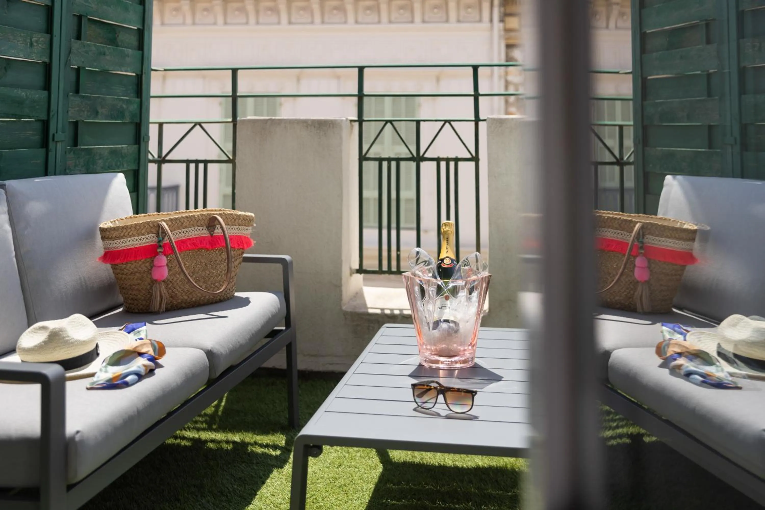 Suite with Terrace in Hôtel Byakko Nice