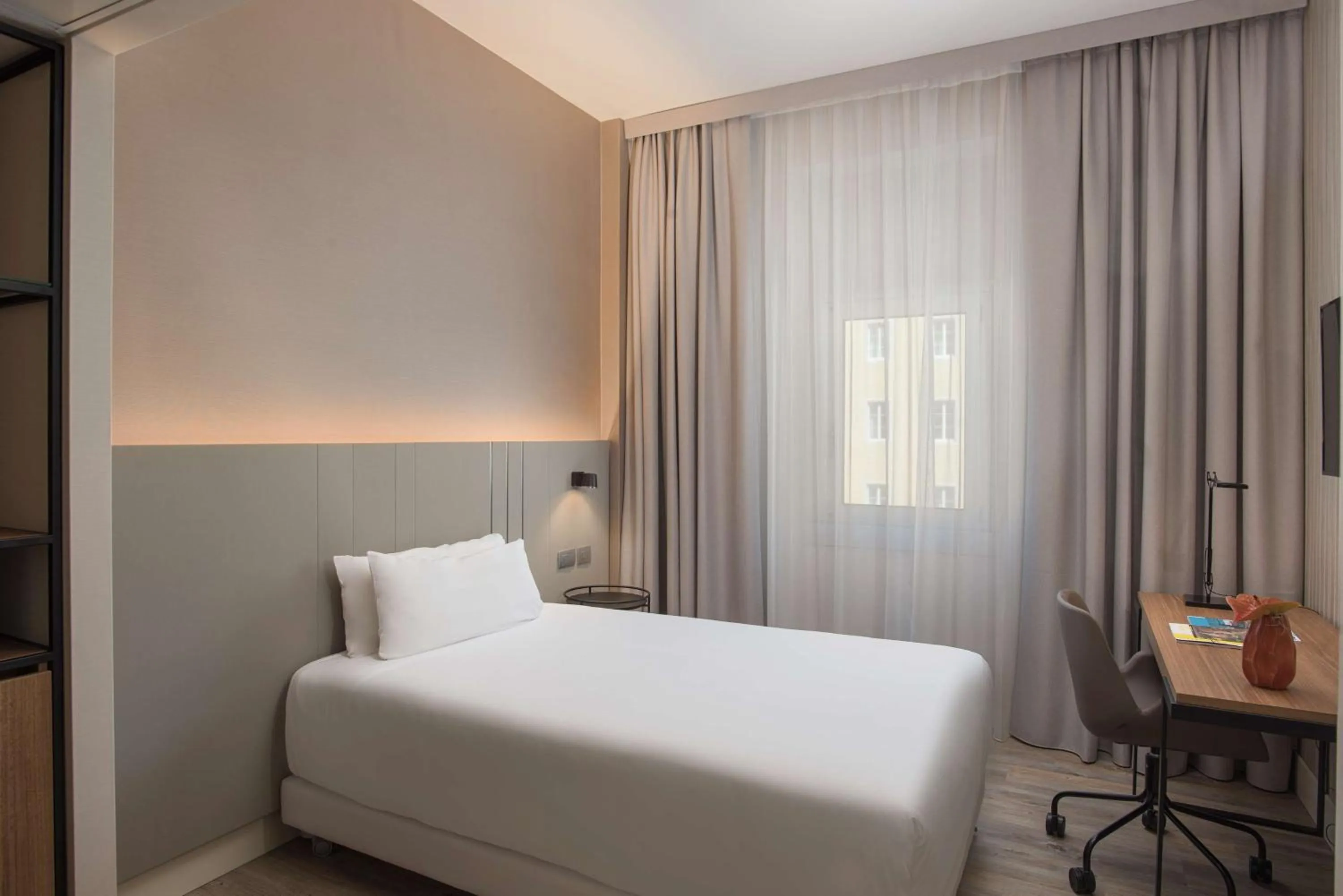 Standard Single Room in NH Trieste