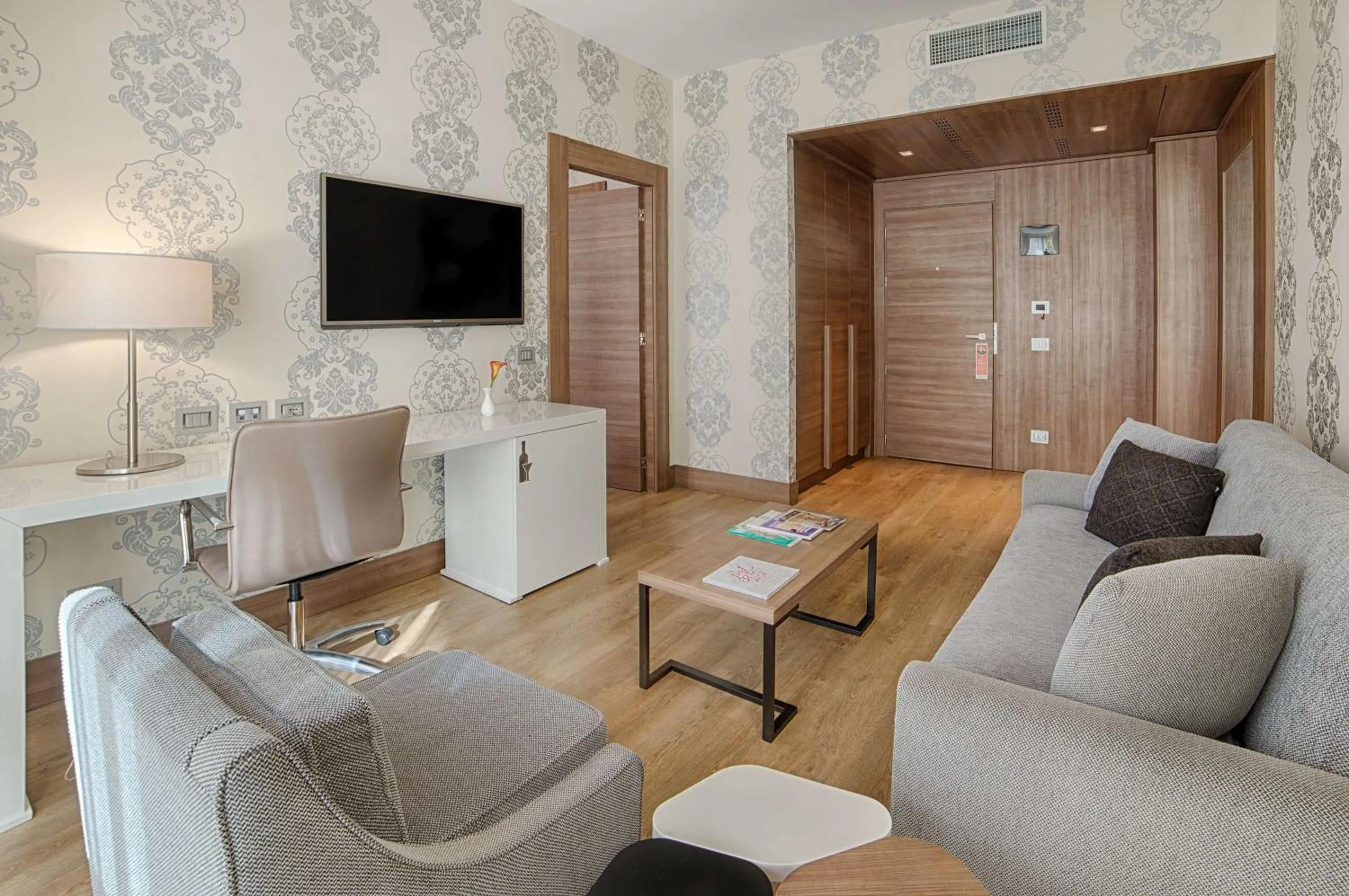 Junior Suite in NH Collection Milano President