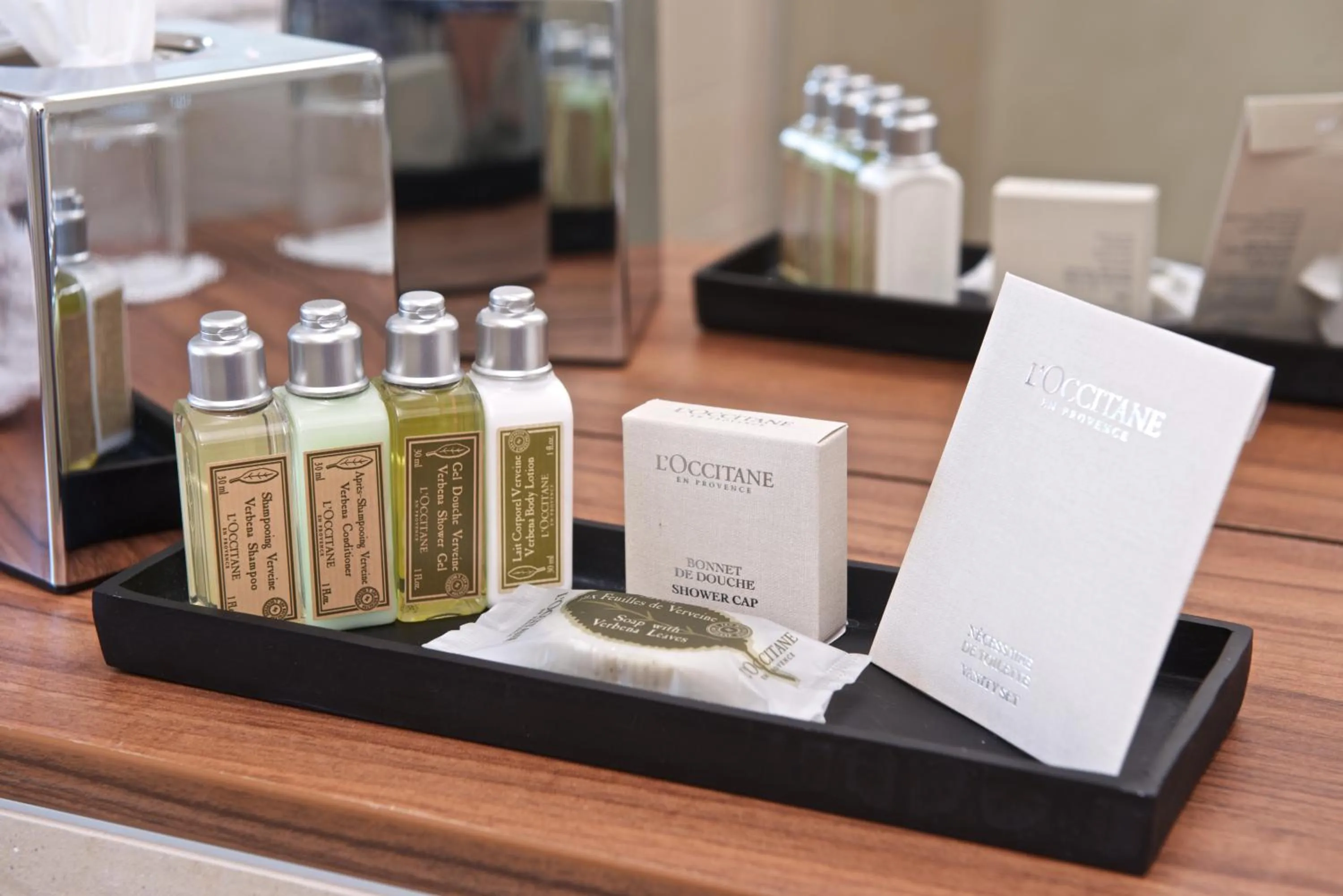 Deluxe One-Bedroom Apartment in Fraser Place Canary Wharf