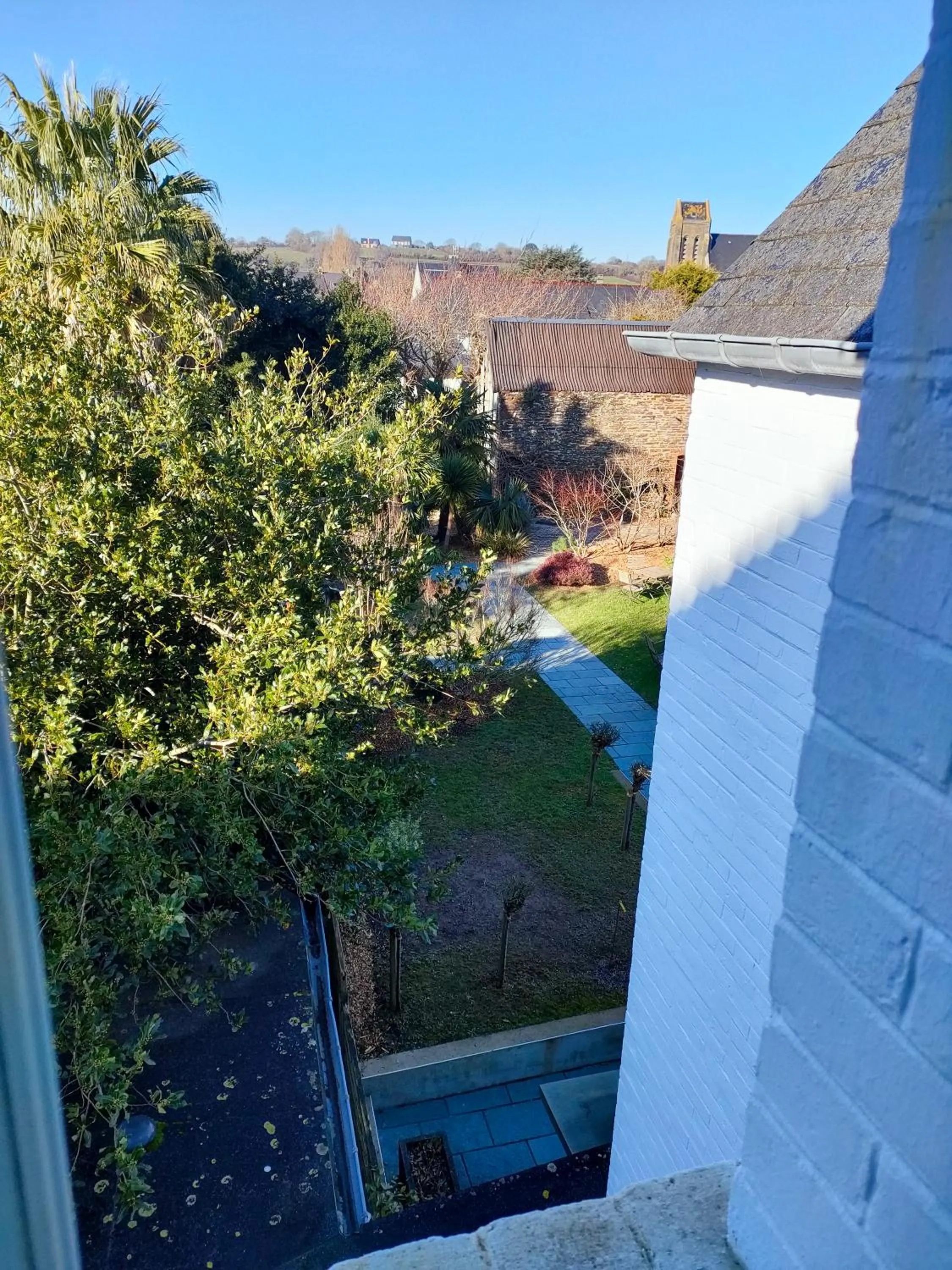 Triple Room in Hôtel Traiteur Les Ormes, The Originals Relais