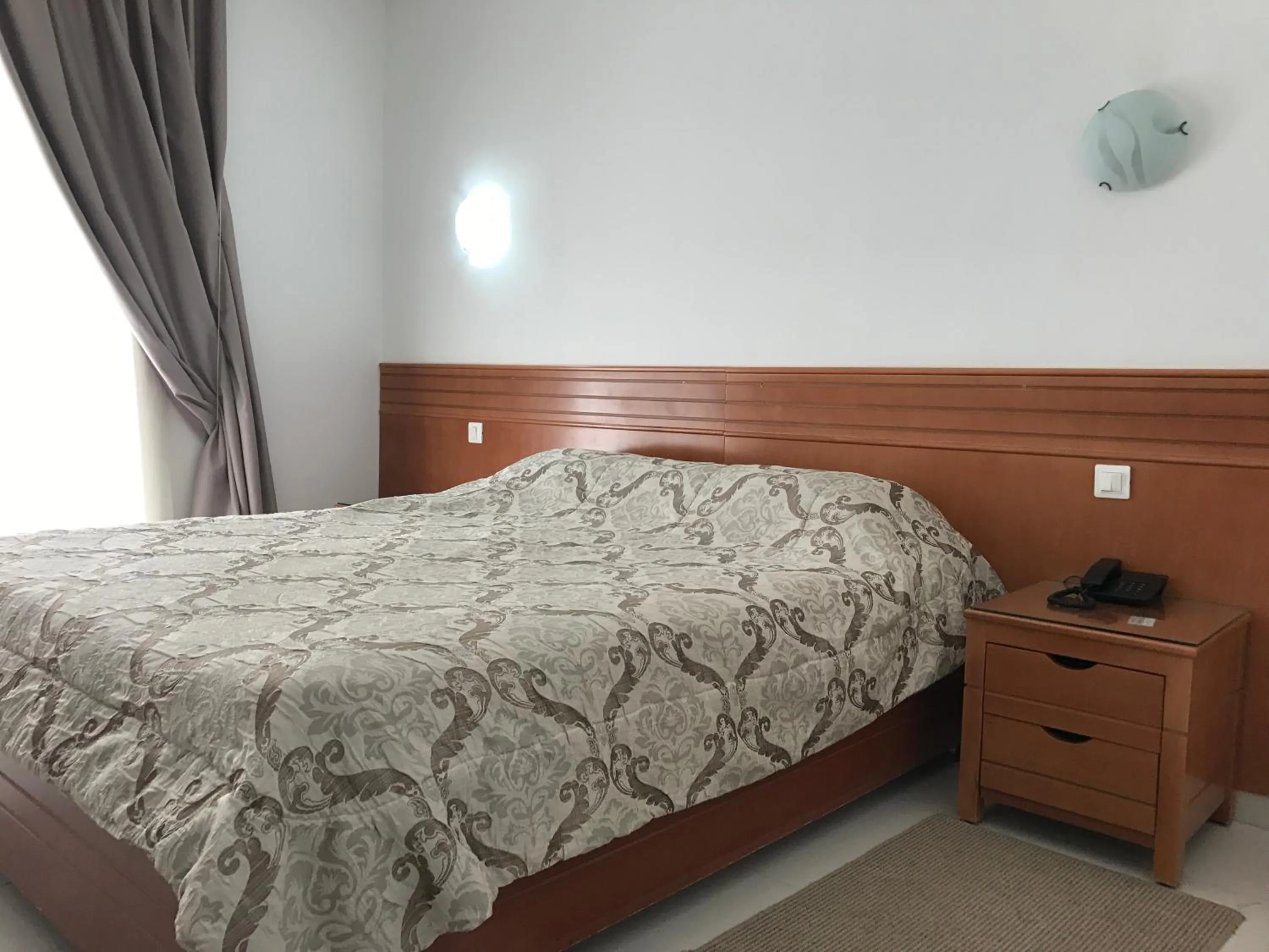 Double or Twin Room with Private Bathroom in Hotel AL KARMEL