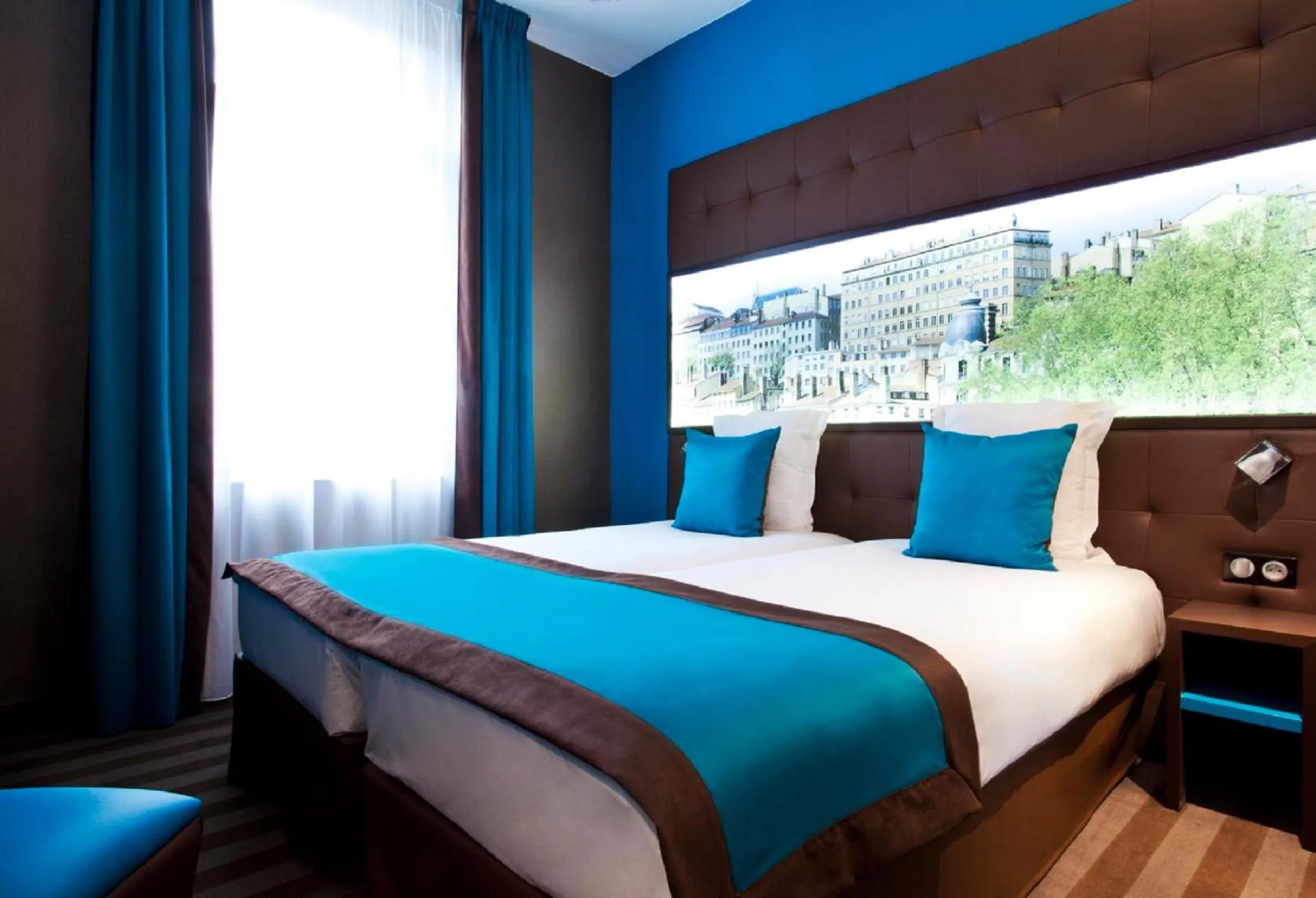 Classic Double or Twin Room in Hotel des Savoies Lyon Perrache