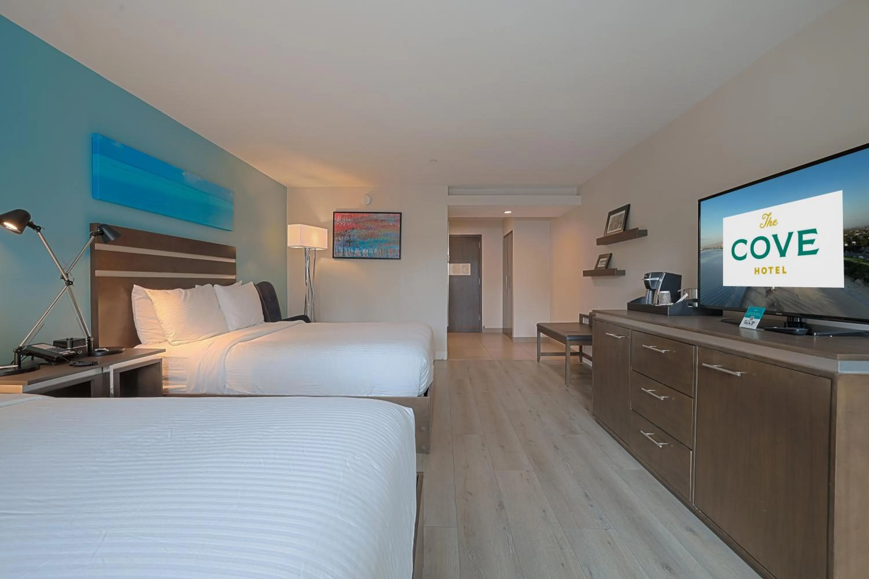Standard Room, 2 Queen Beds, Accessible, Non-Smoking in The Cove Hotel