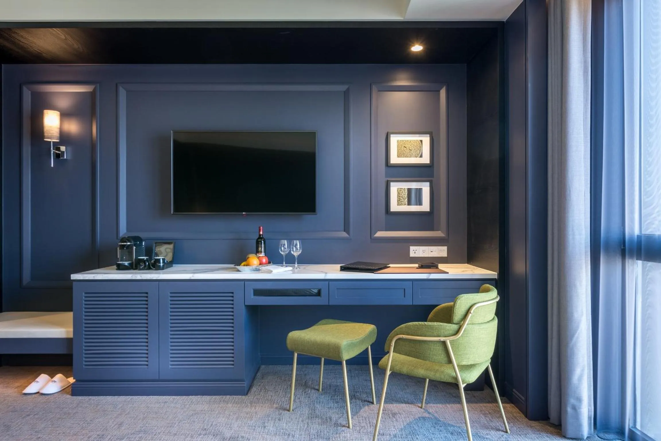 Deluxe Double Room with Bathtub in Park Lees Hotel