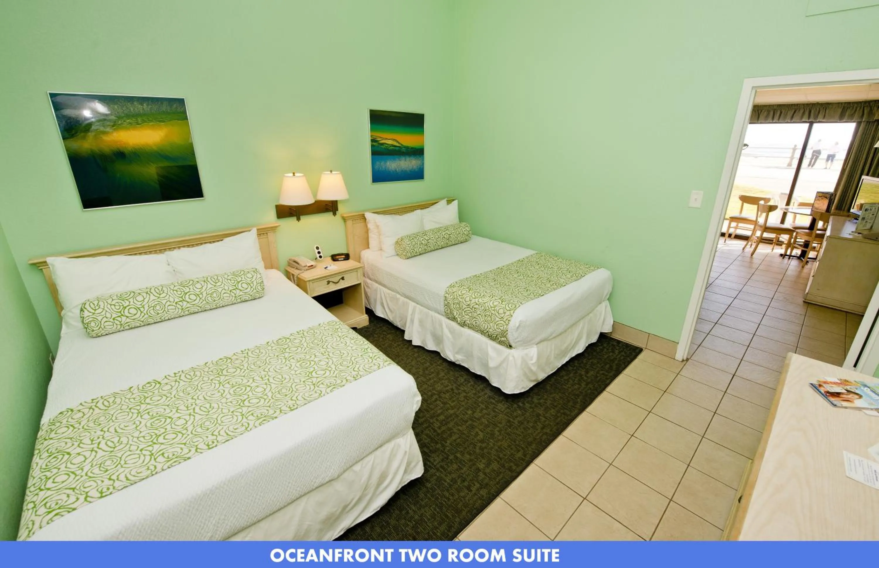 One-Bedroom Suite in The Schooner Inn