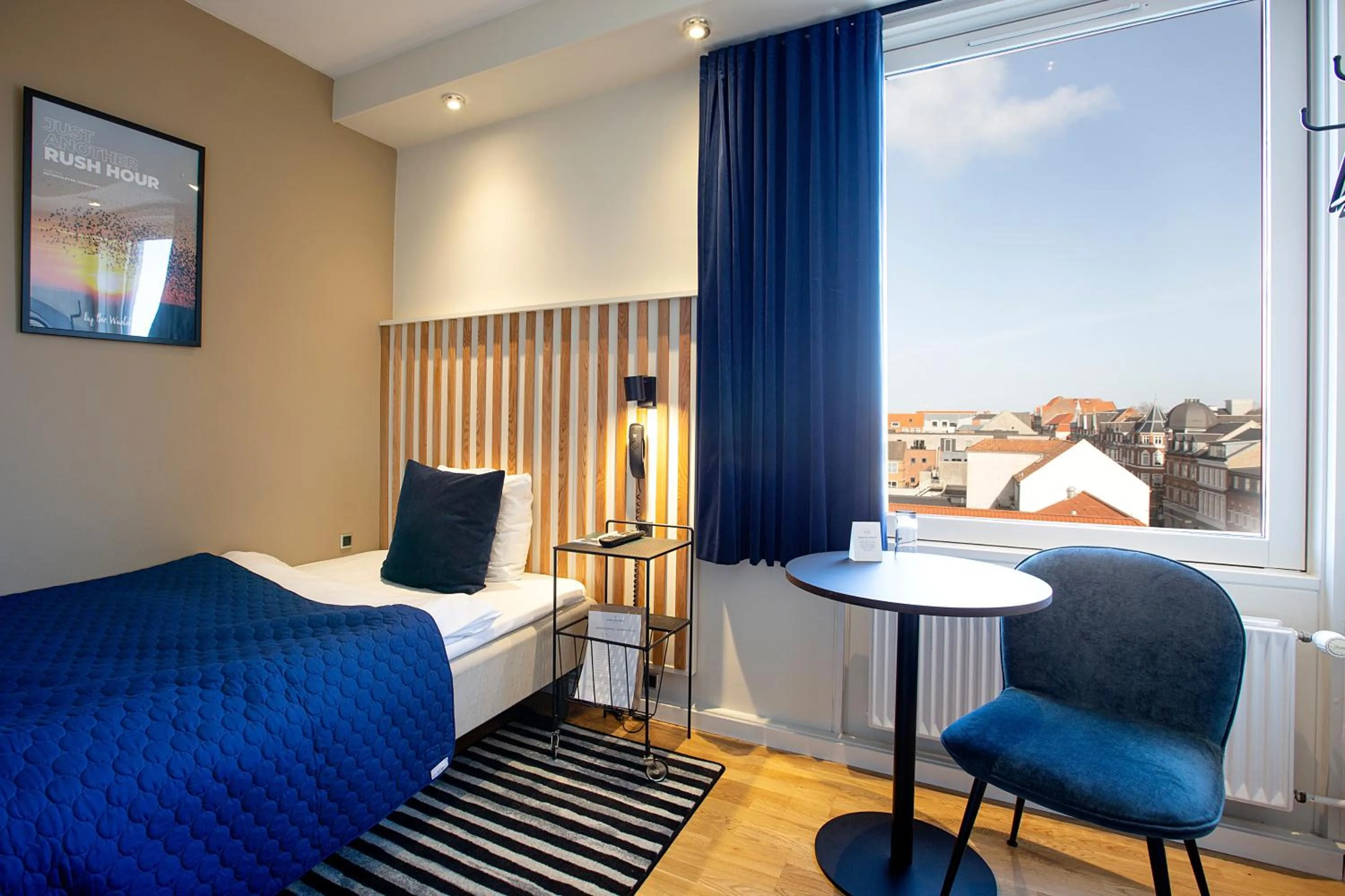 Standard Single Room in Hotel Britannia