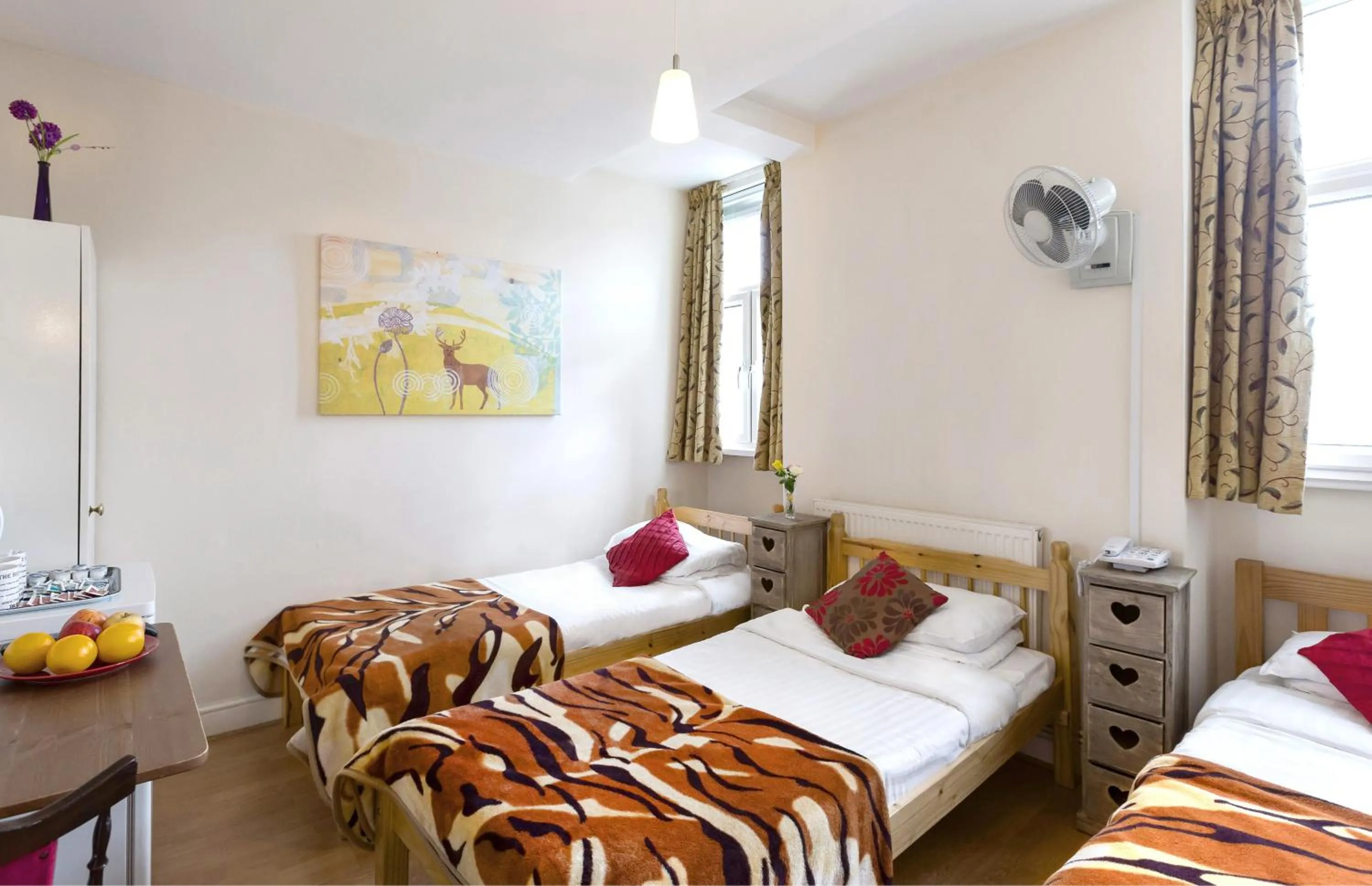 Triple Room in City London Hotel