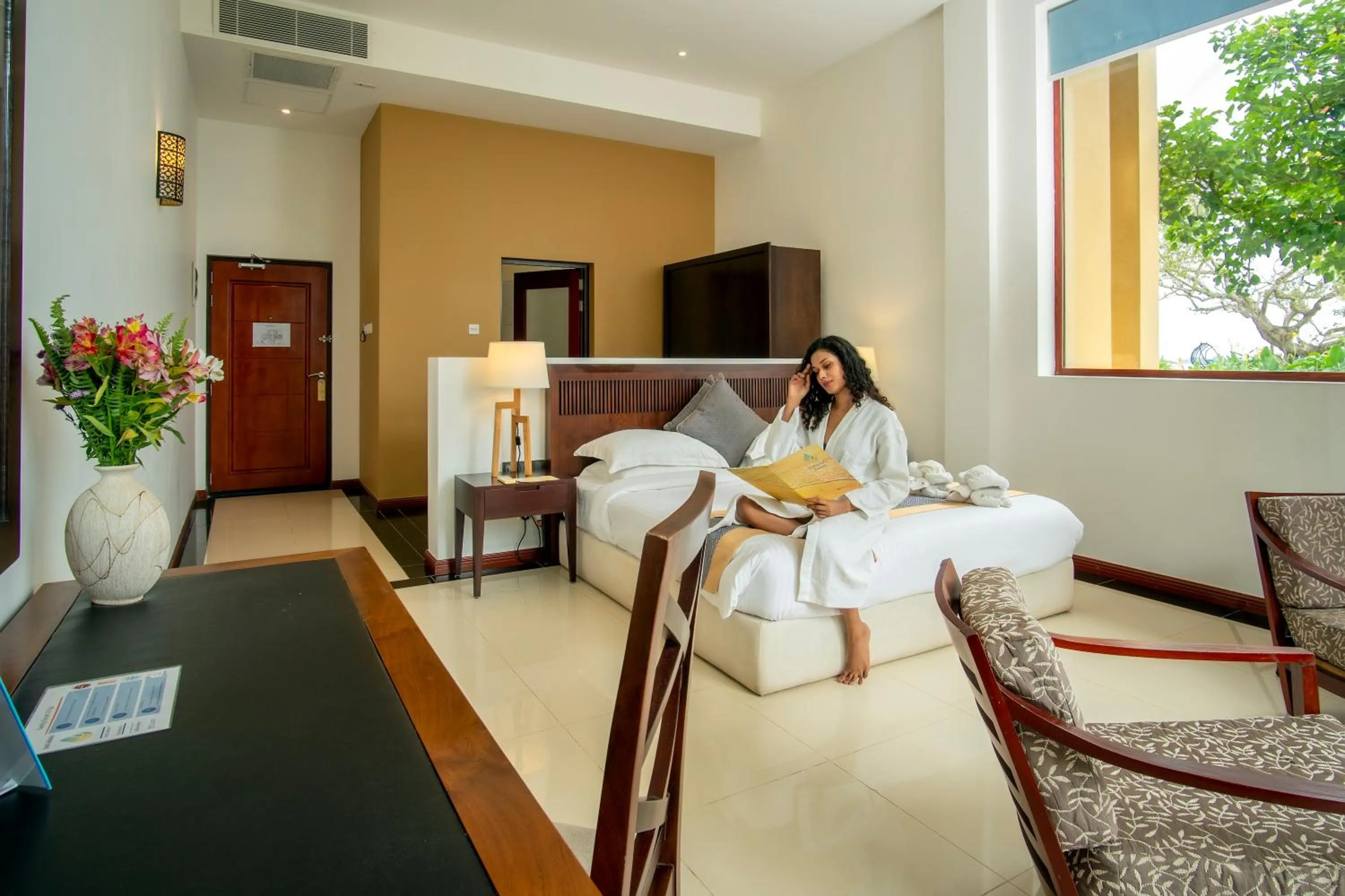 Ground Floor Suite with Jacuzzi & Sea View in Sooriya Resort & Spa