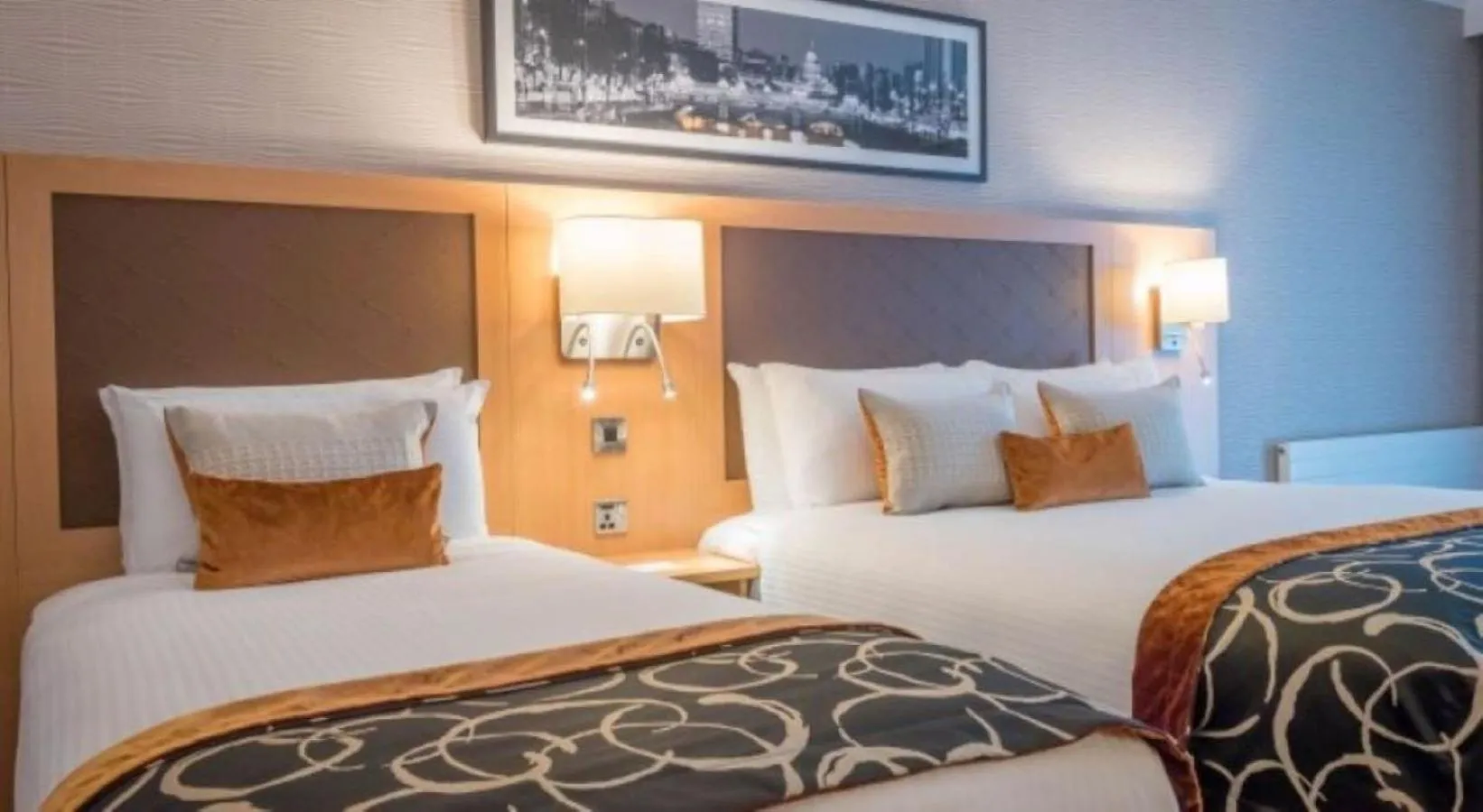 Twin Room in Clayton Hotel & Leisure Club Sligo