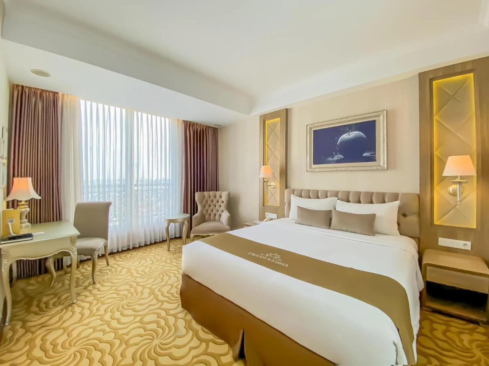 Deluxe Double Room in Grand Keisha Yogyakarta