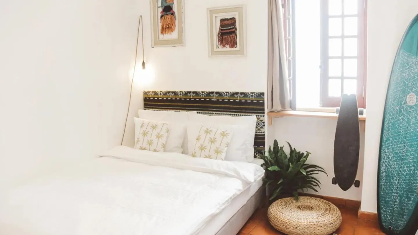 Double Room with Shared Bathroom in WOT Ericeira Lodge