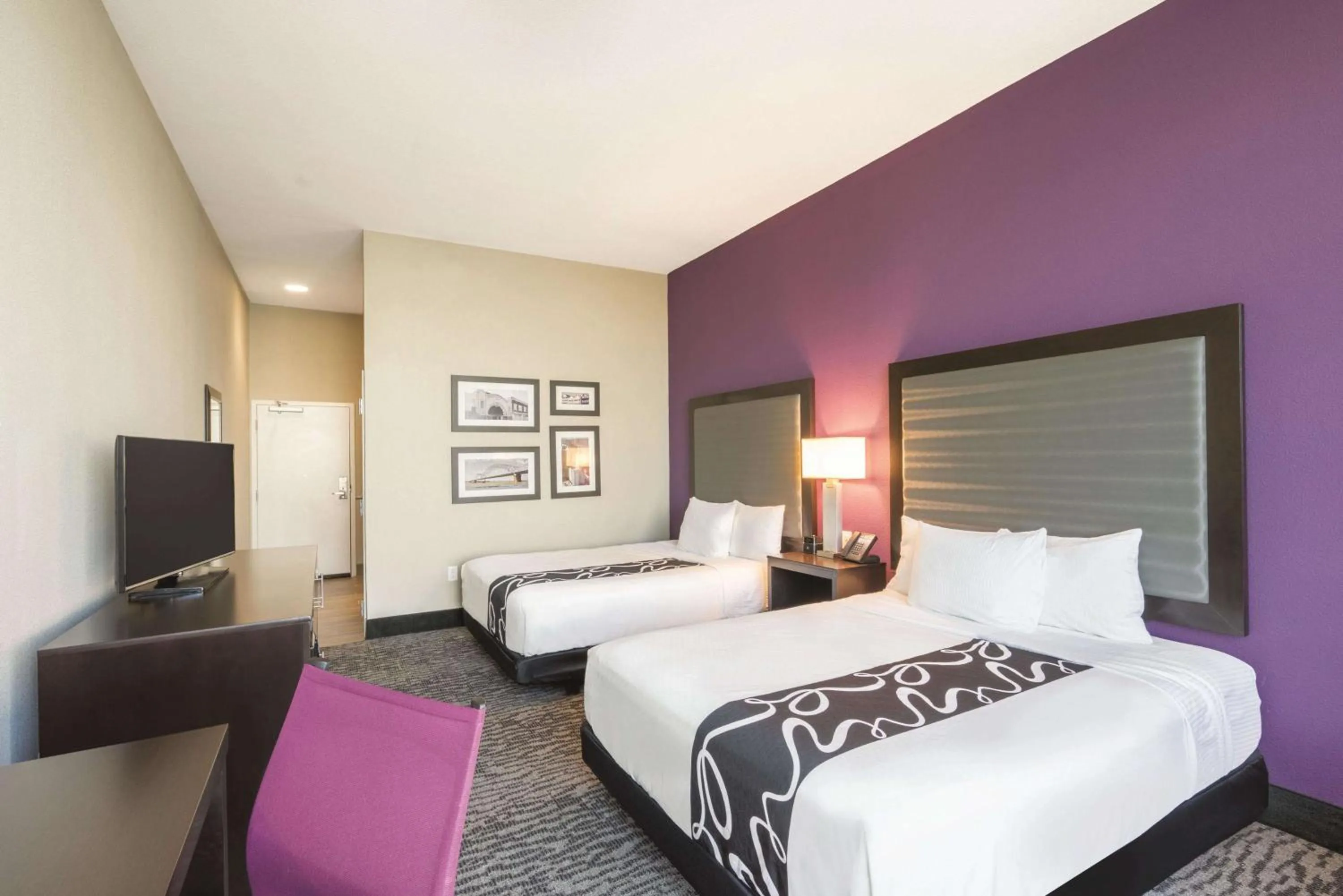 Queen Room with Two Queen Beds - Mobility Access/Non-Smoking in La Quinta by Wyndham Memphis Downtown