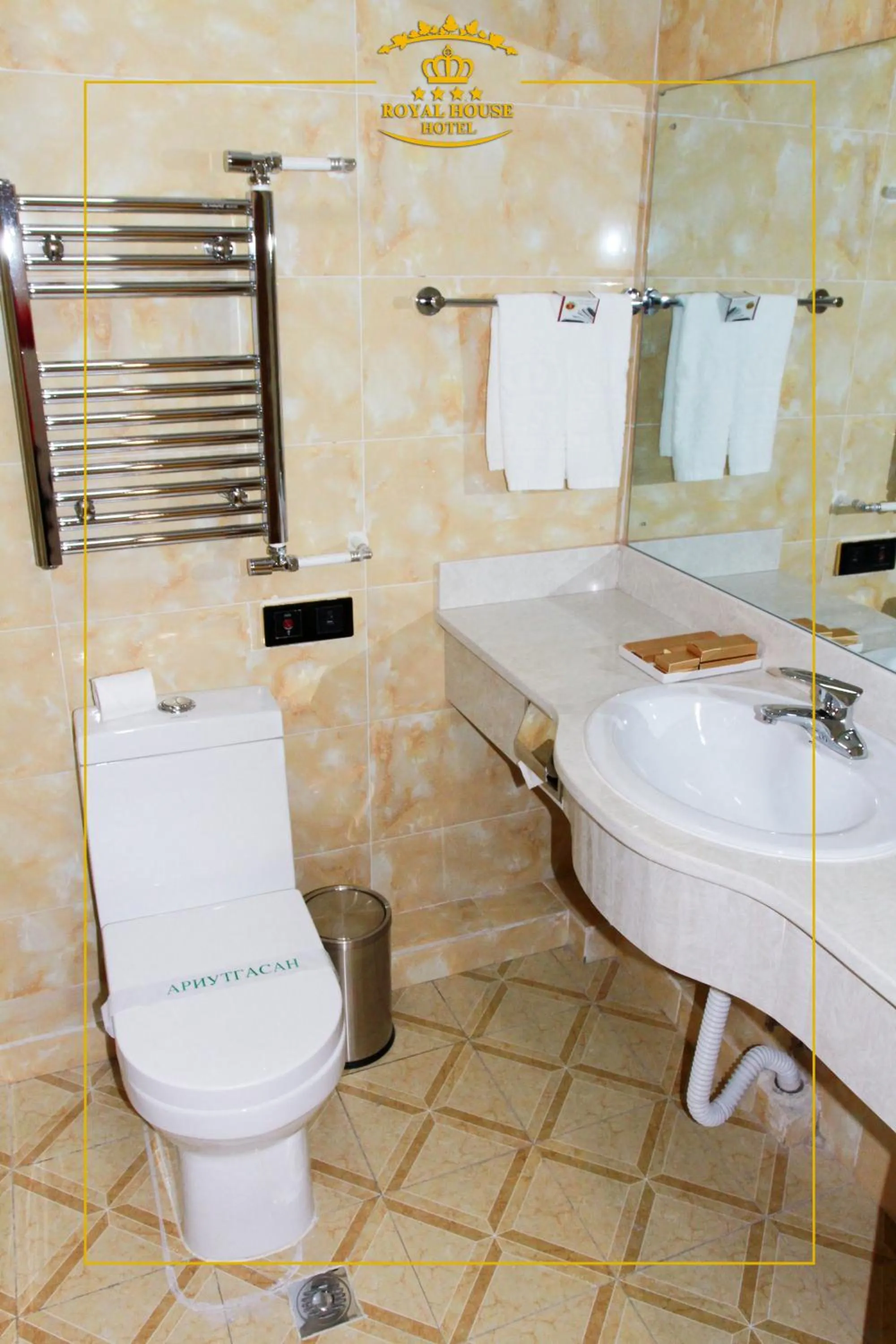 Double Room - single occupancy in Royal House Hotel 2