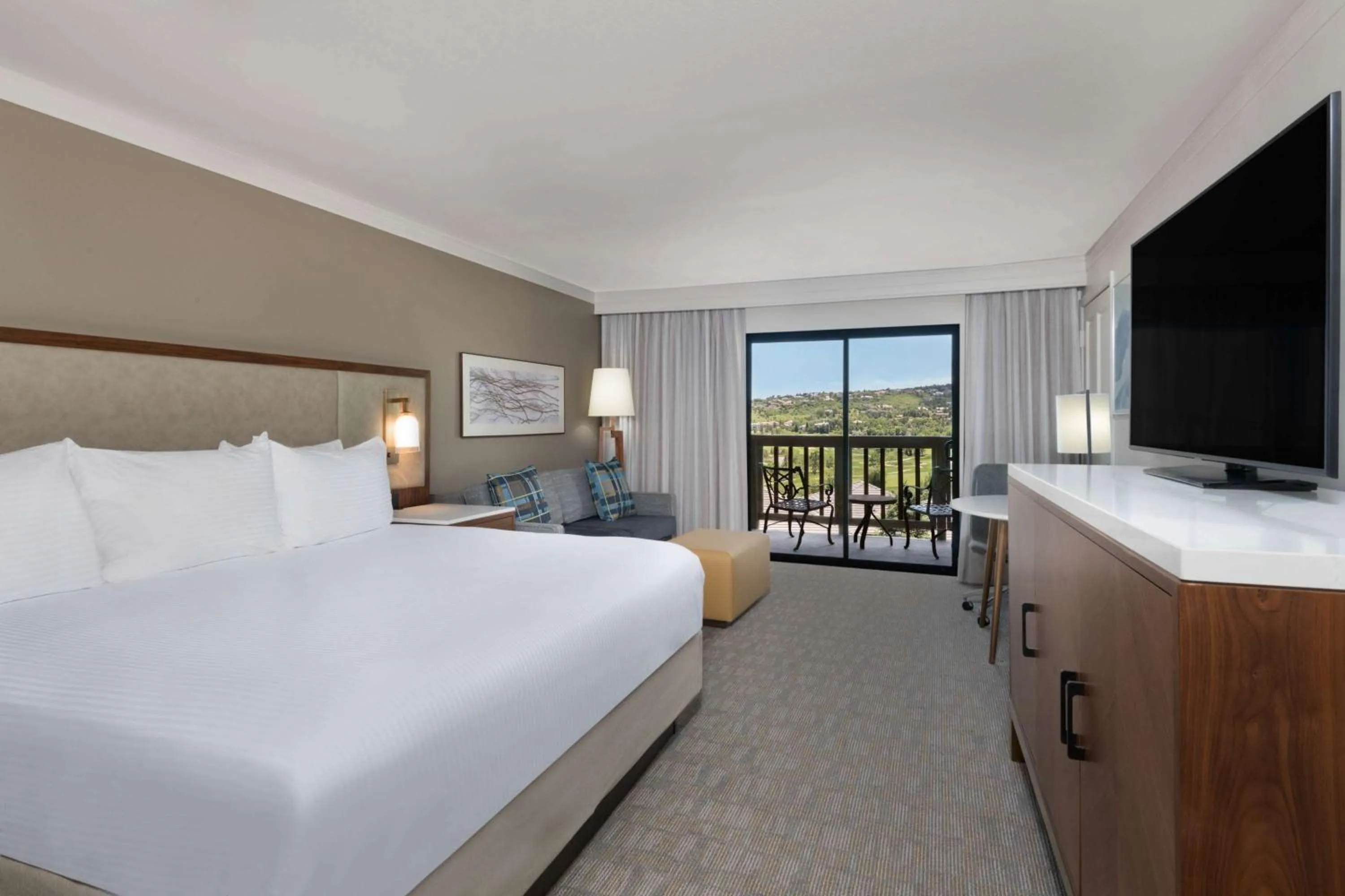 King Room with Sofa Bed and Resort View in Cheyenne Mountain Resort, a Destination by Hyatt Hotels