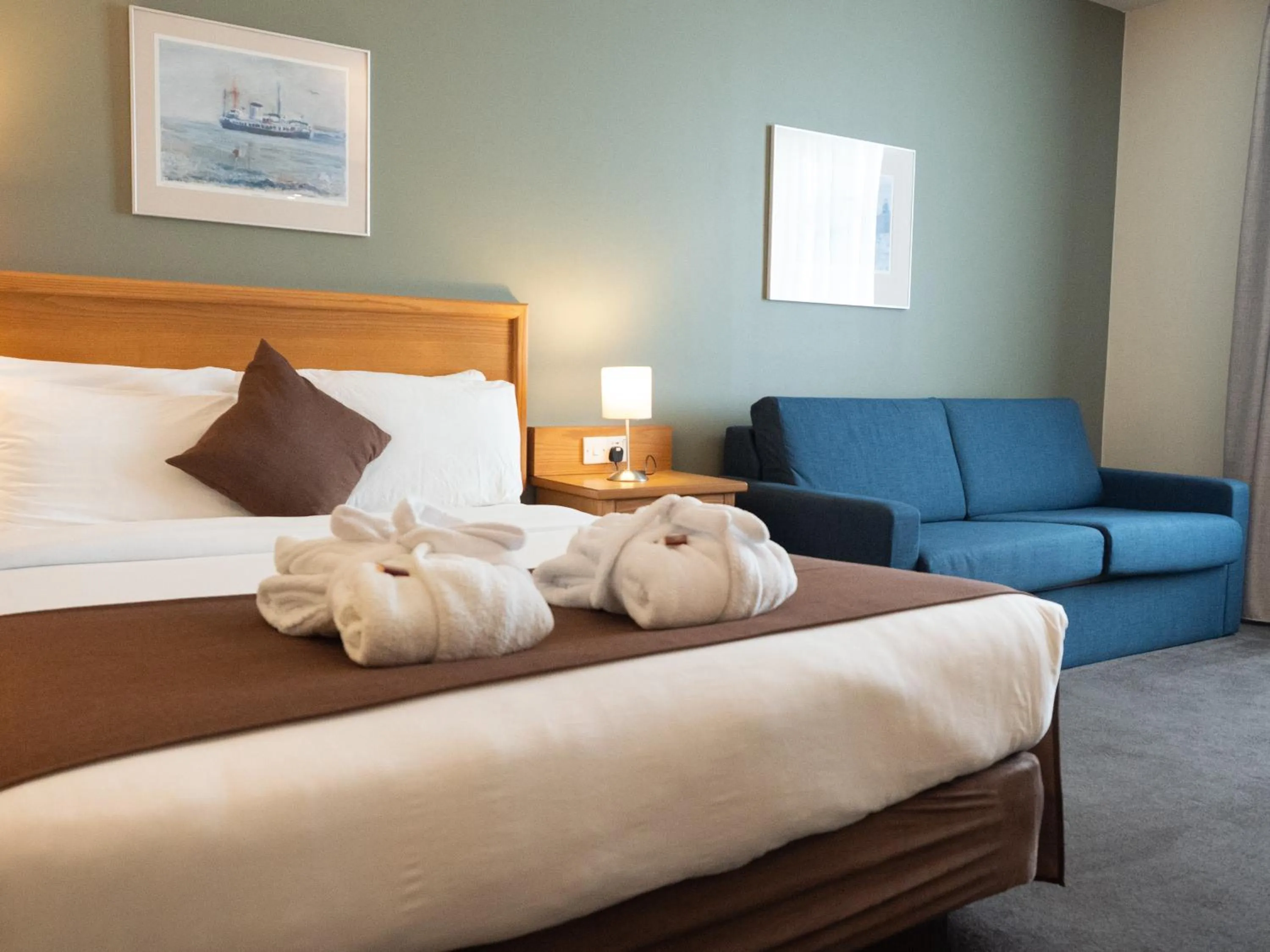 Double Room with Sofa in Future Inn Cardiff Bay