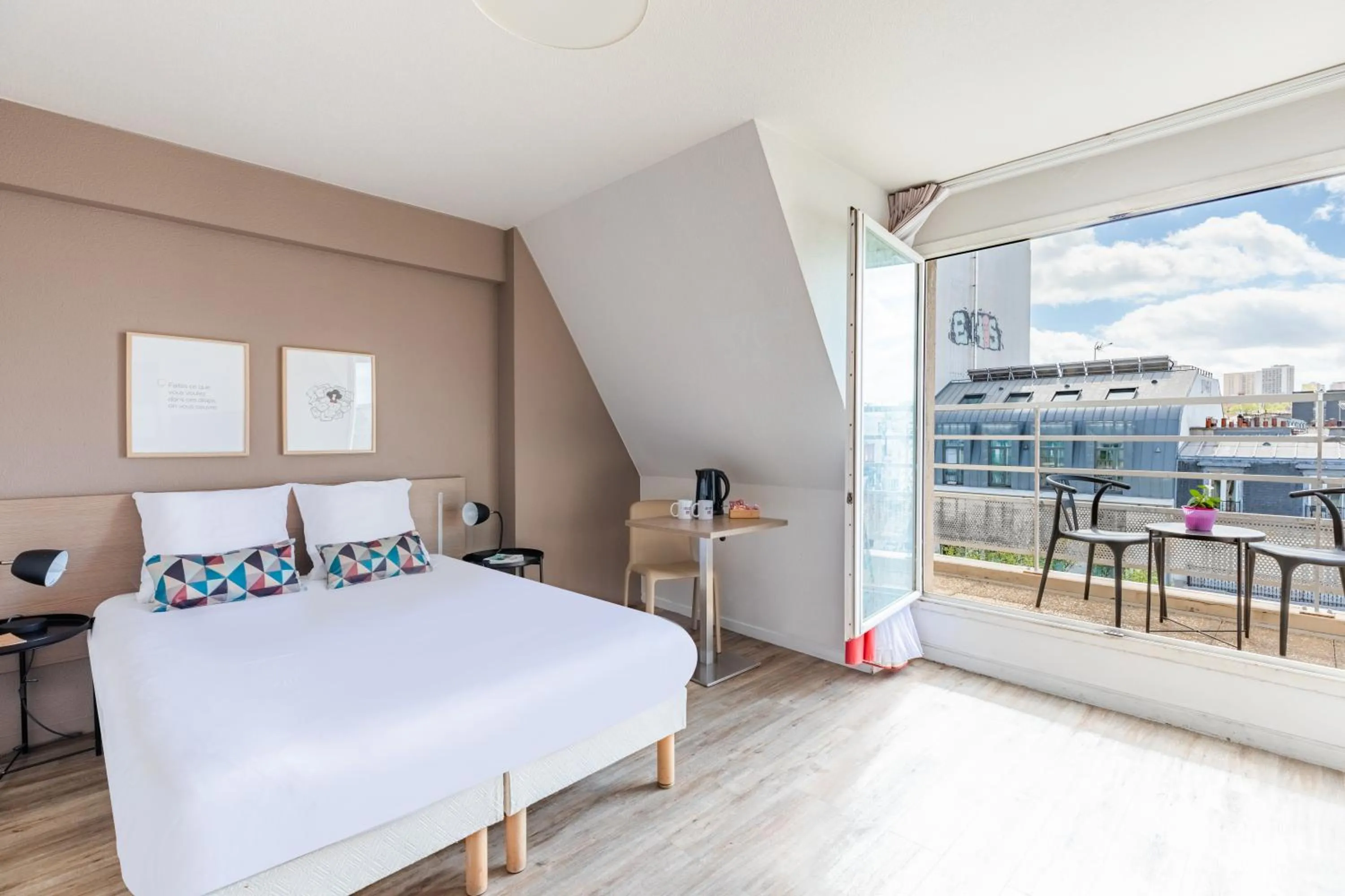 Superior Studio with Terrace in Appart'City Classic Paris La Villette