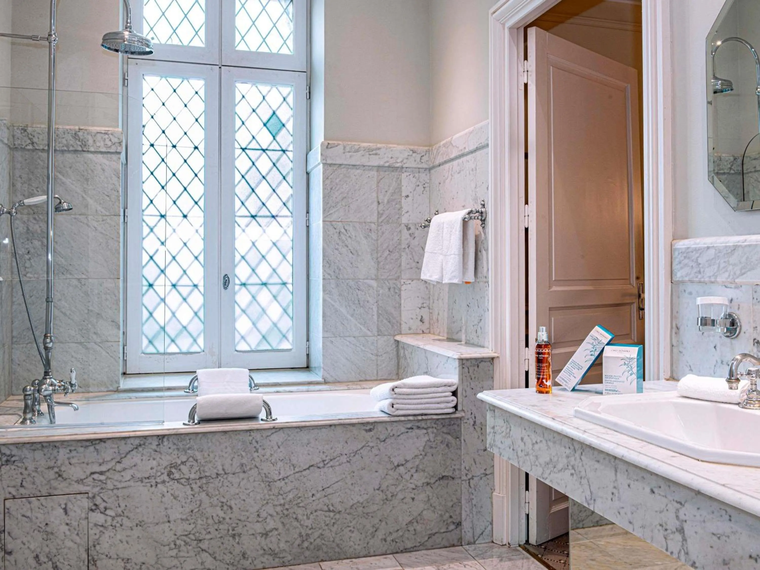 Superior King Room with Garden and Ramparts View in Hotel de la Cité Carcassonne - MGallery Collection