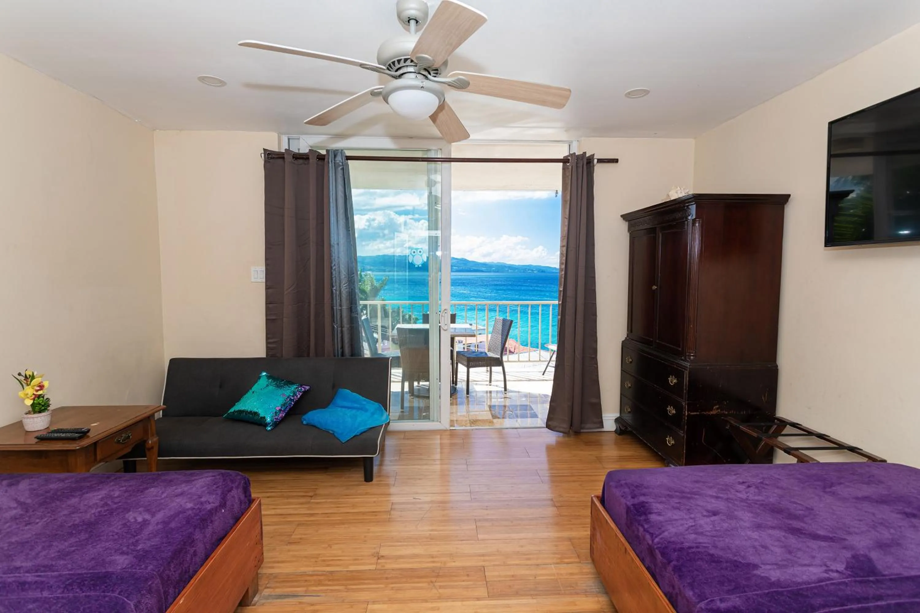 Montego Bay Club Apartments