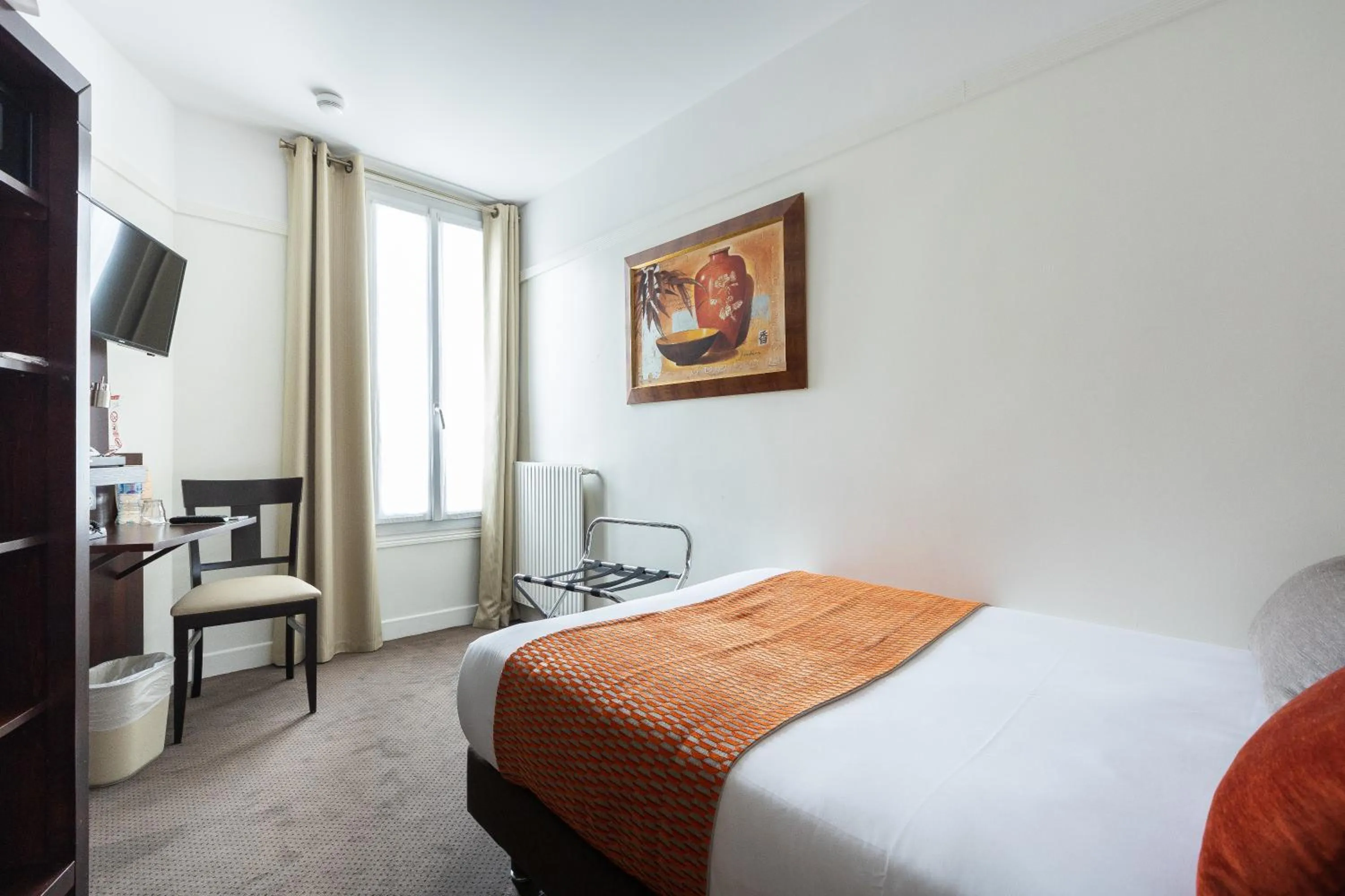 Classic Single Room in Hôtel Opera Lafayette