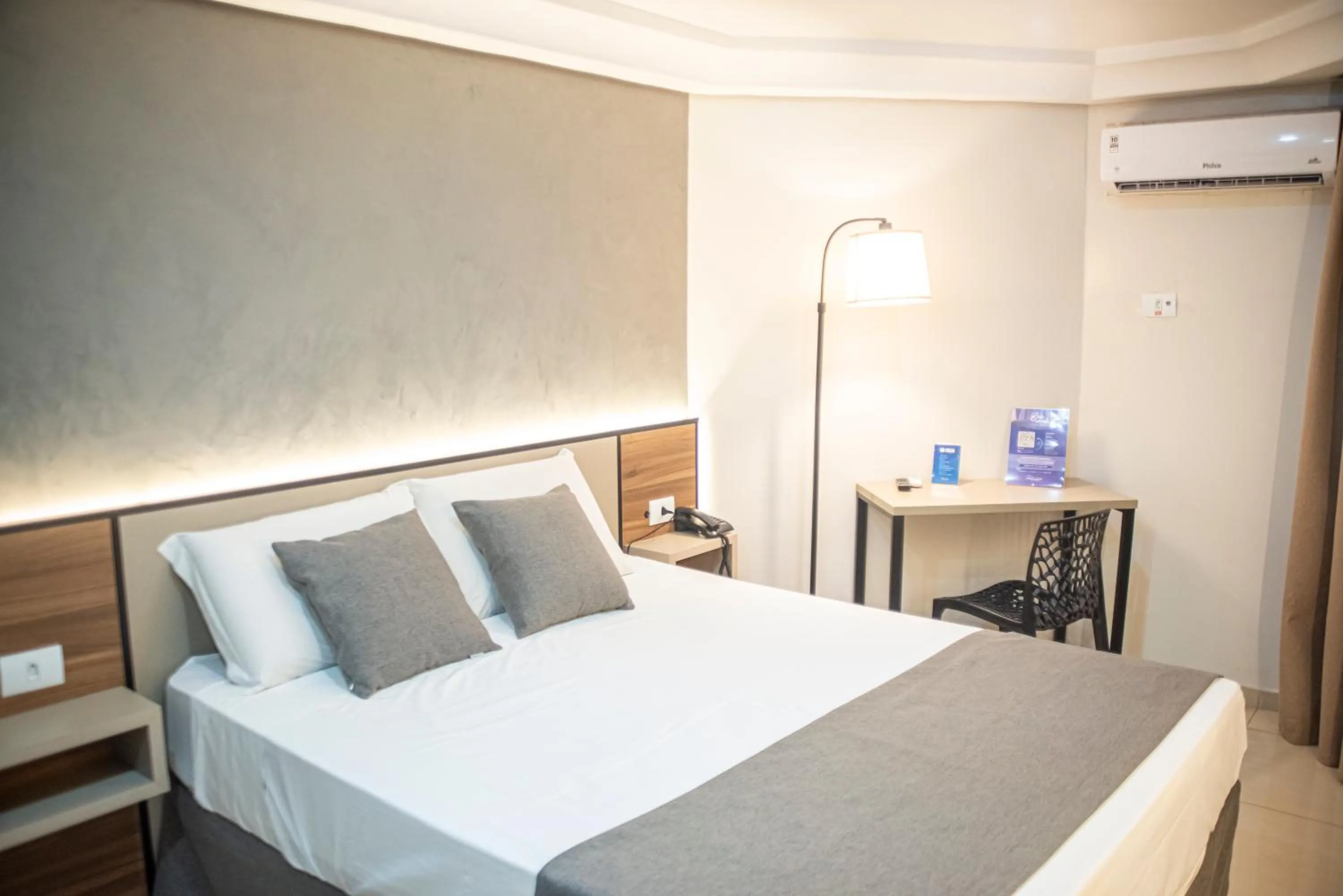 Standard  Double Room - single occupancy in Hotel Portinari Centro