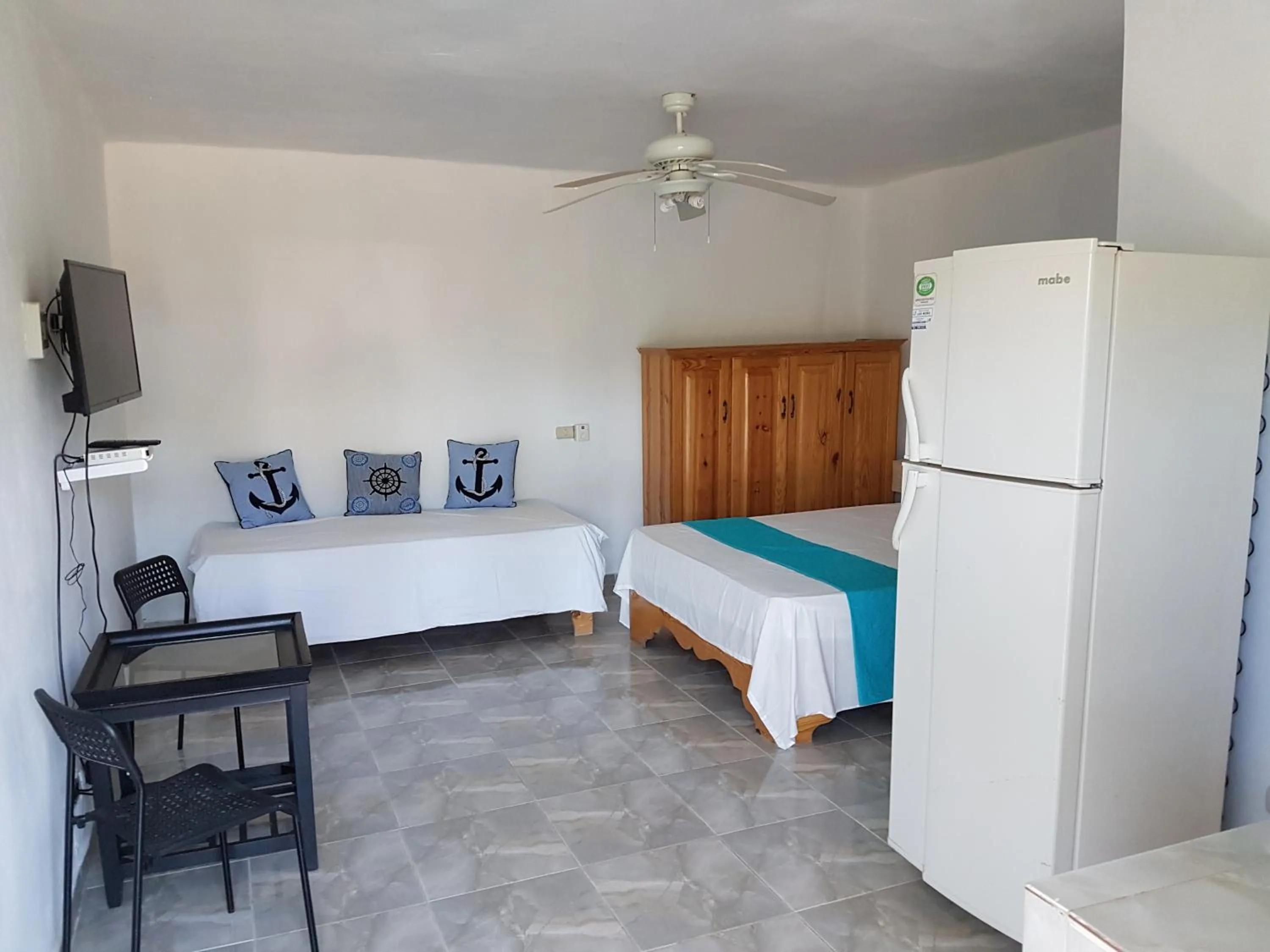 Triple Room - single occupancy in Hotel Agua Dulce