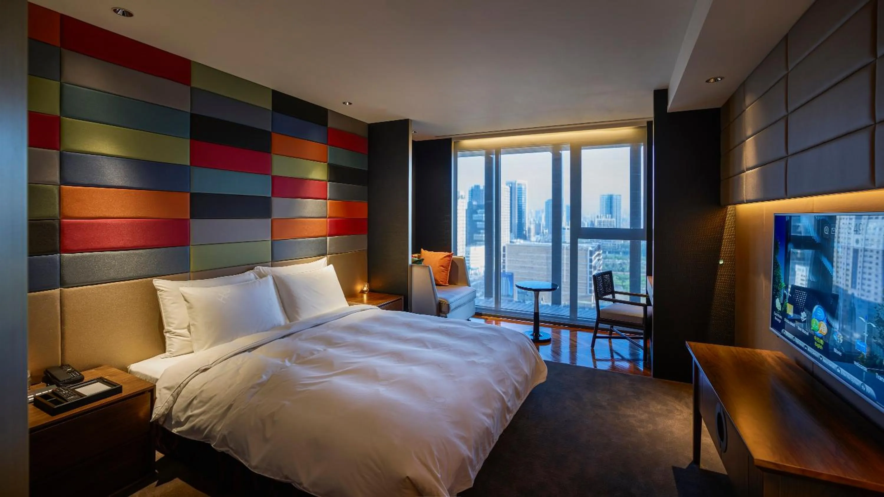 Deluxe King Room with Garden View  in H2O HOTEL