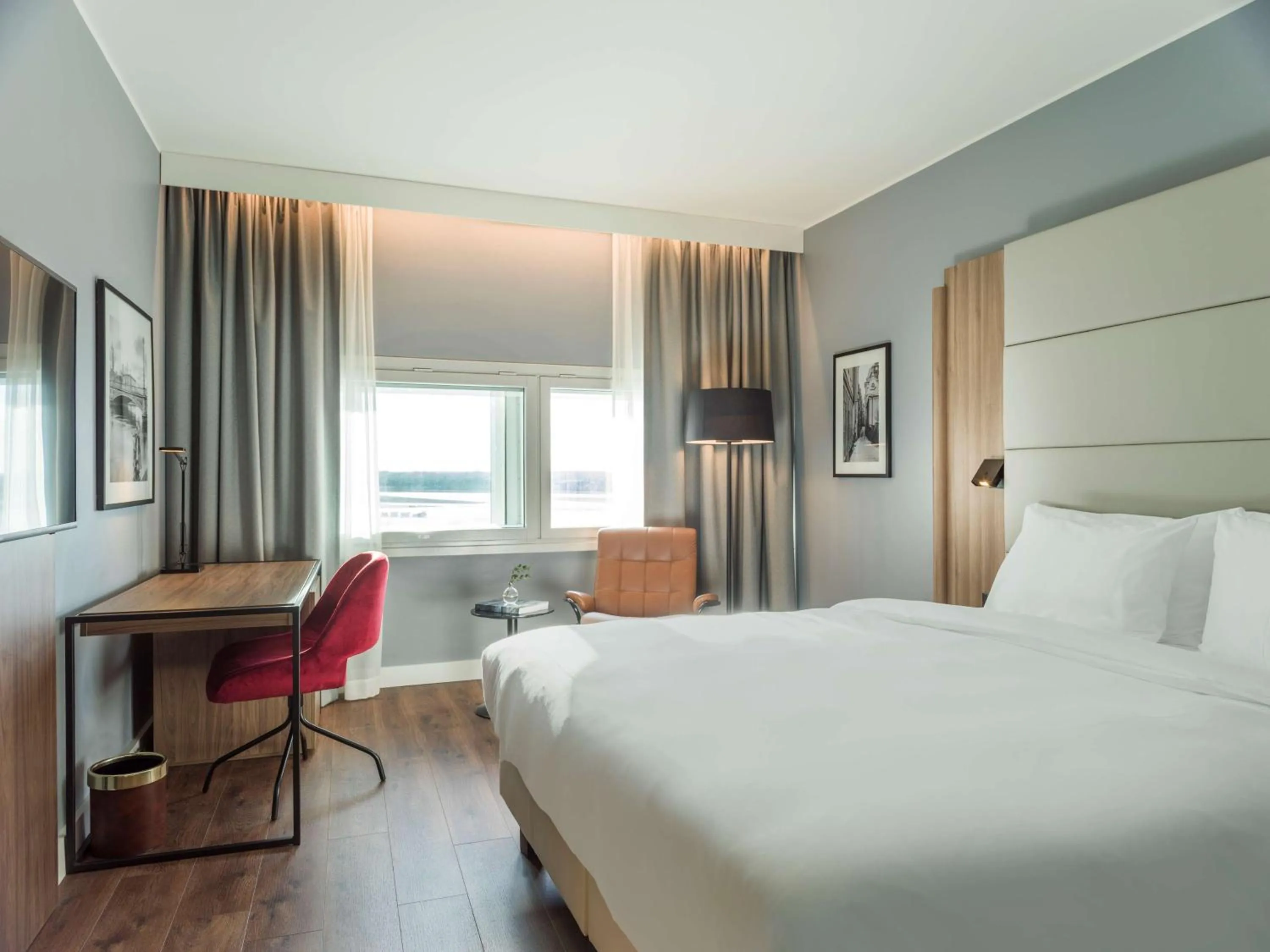 Superior Room with Runway View in Radisson Blu Airport Terminal Hotel