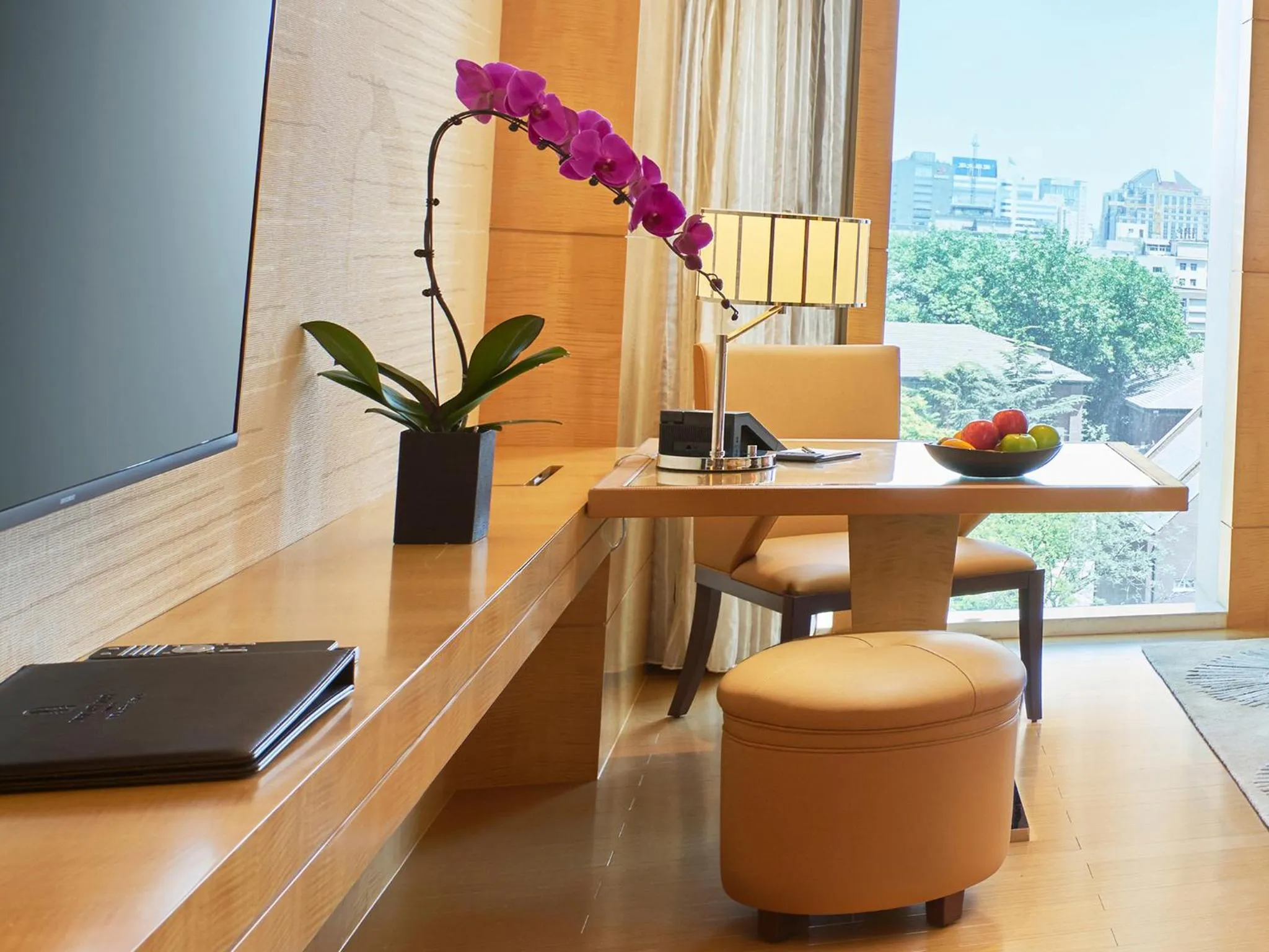 Premier King Room in Pan Pacific Beijing