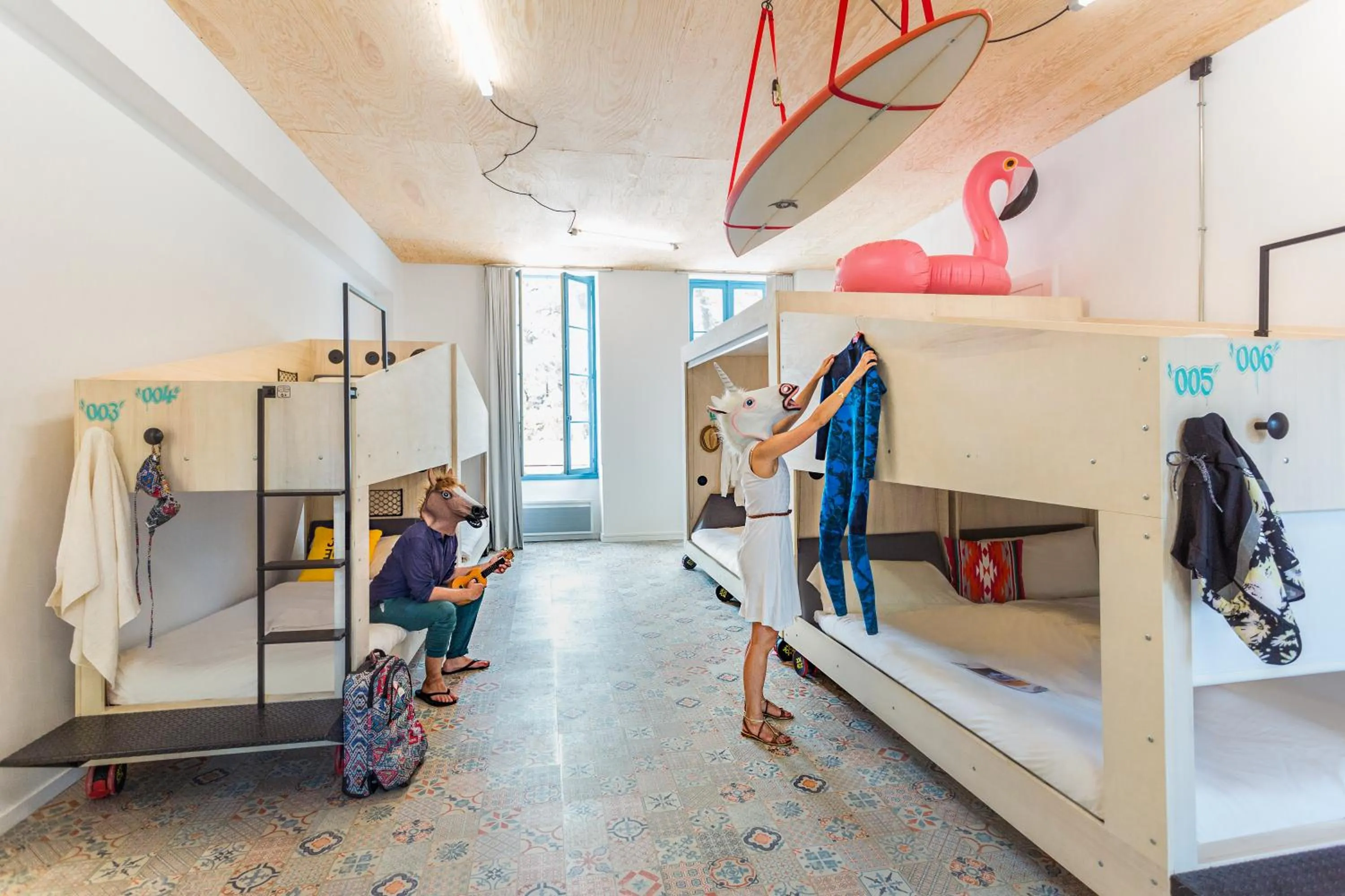  Private Bedroom for 14 people with shared bathroom in JO&JOE Hossegor