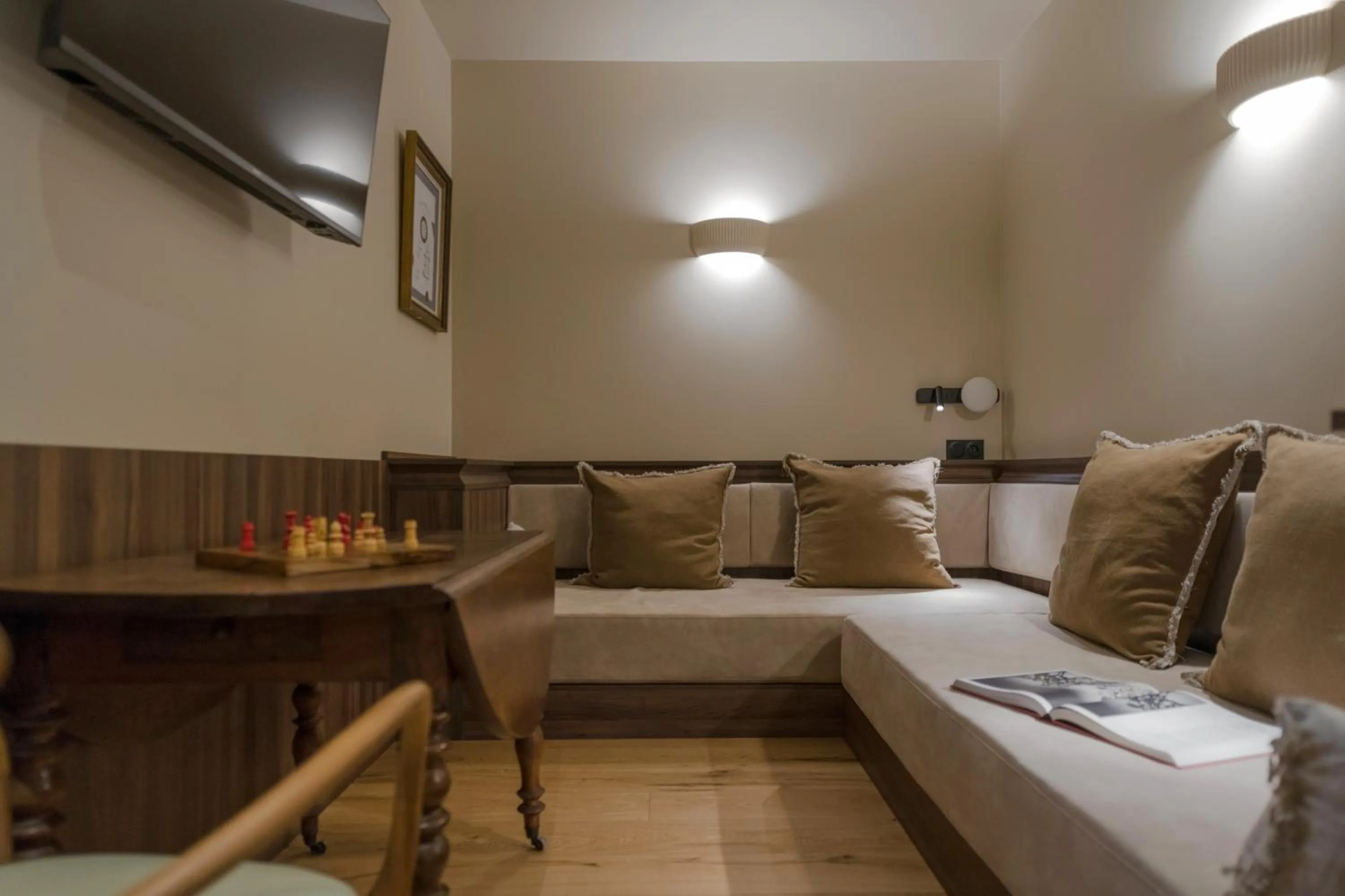 Lyon Traboule Suite in Académie Hôtel Lyon