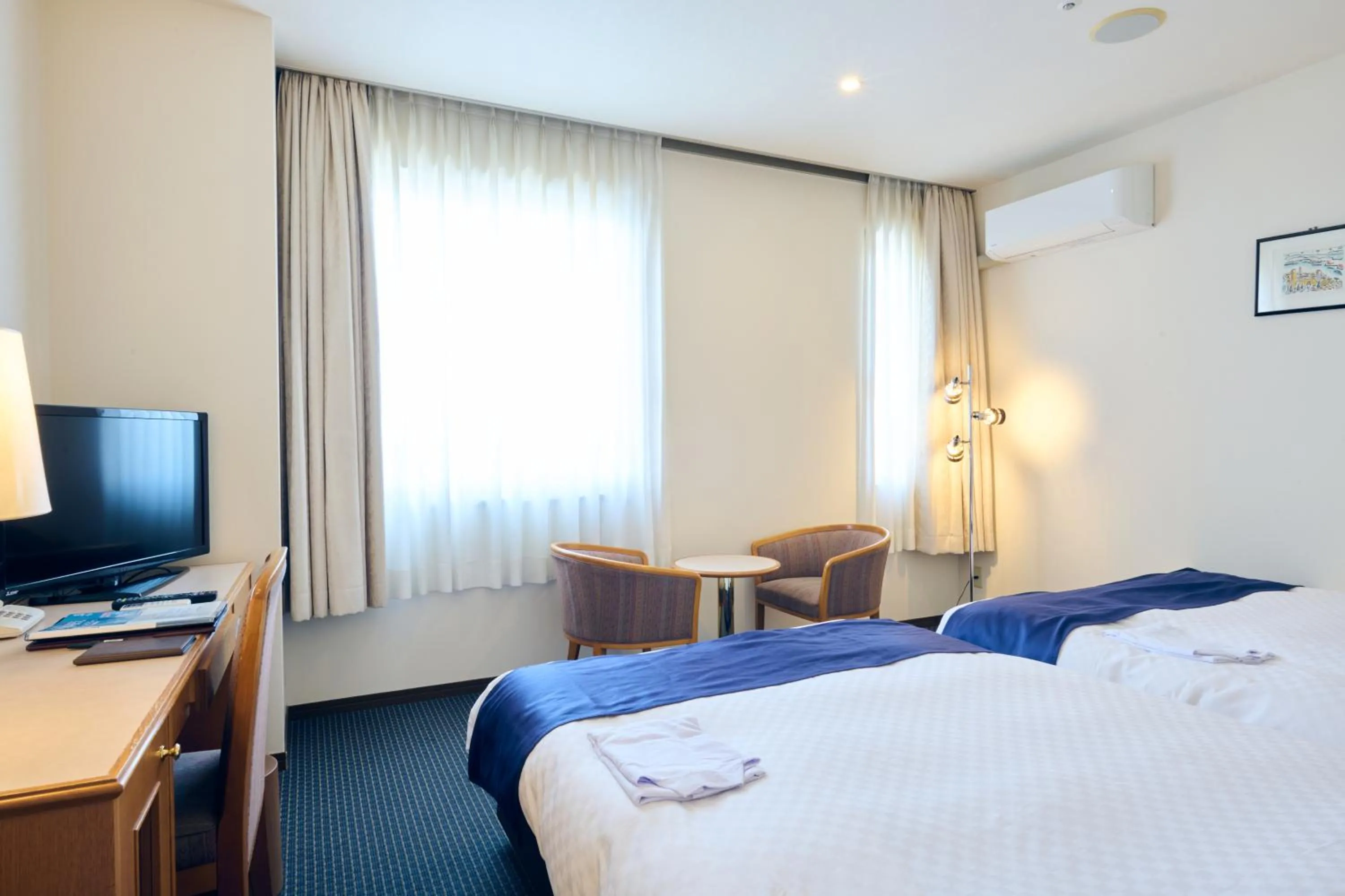 Family Twin Room - single occupancy in Hotel Kumamoto Terrsa