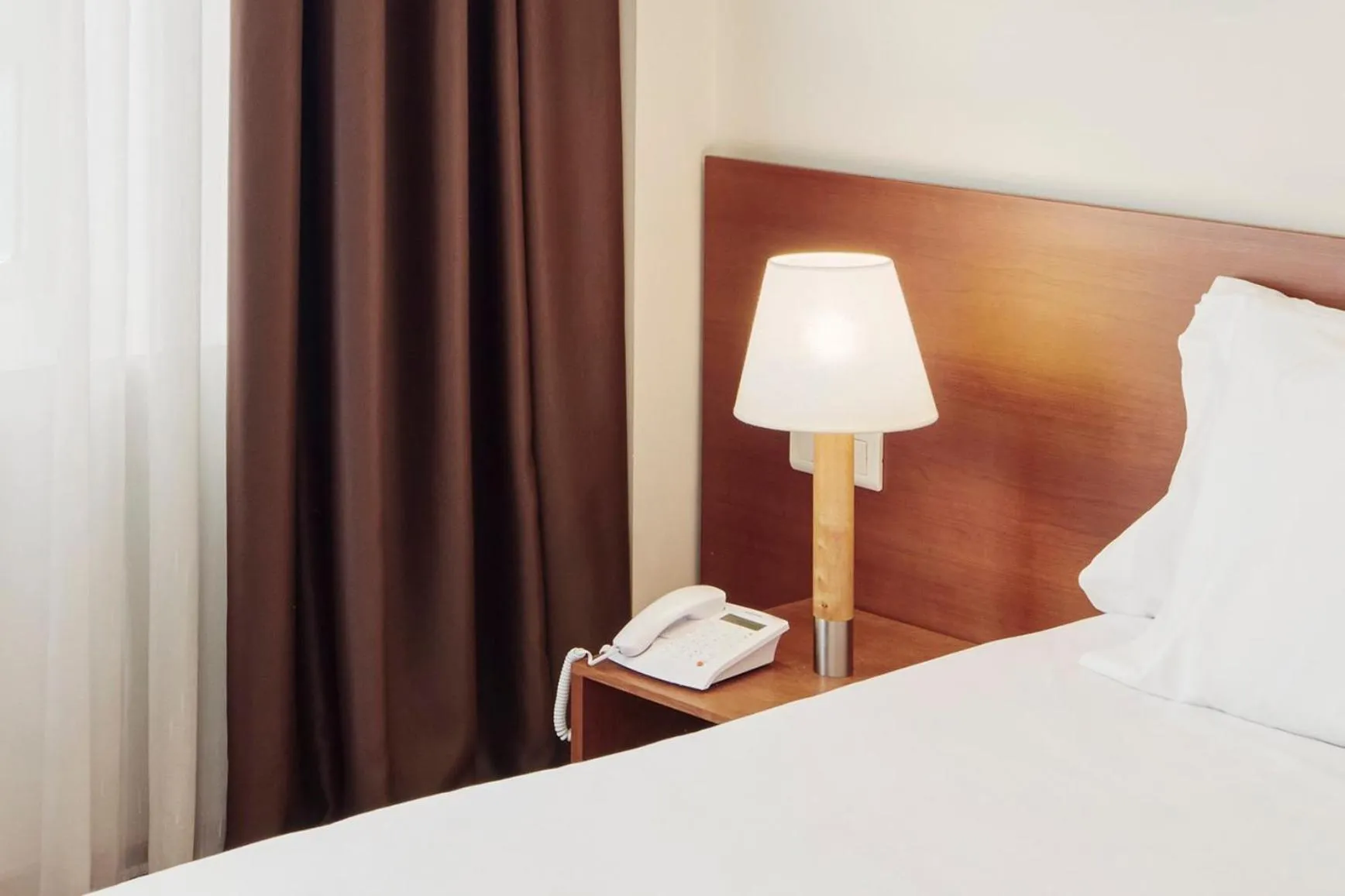 Single Room - single occupancy in Sercotel Arrahona Sabadell
