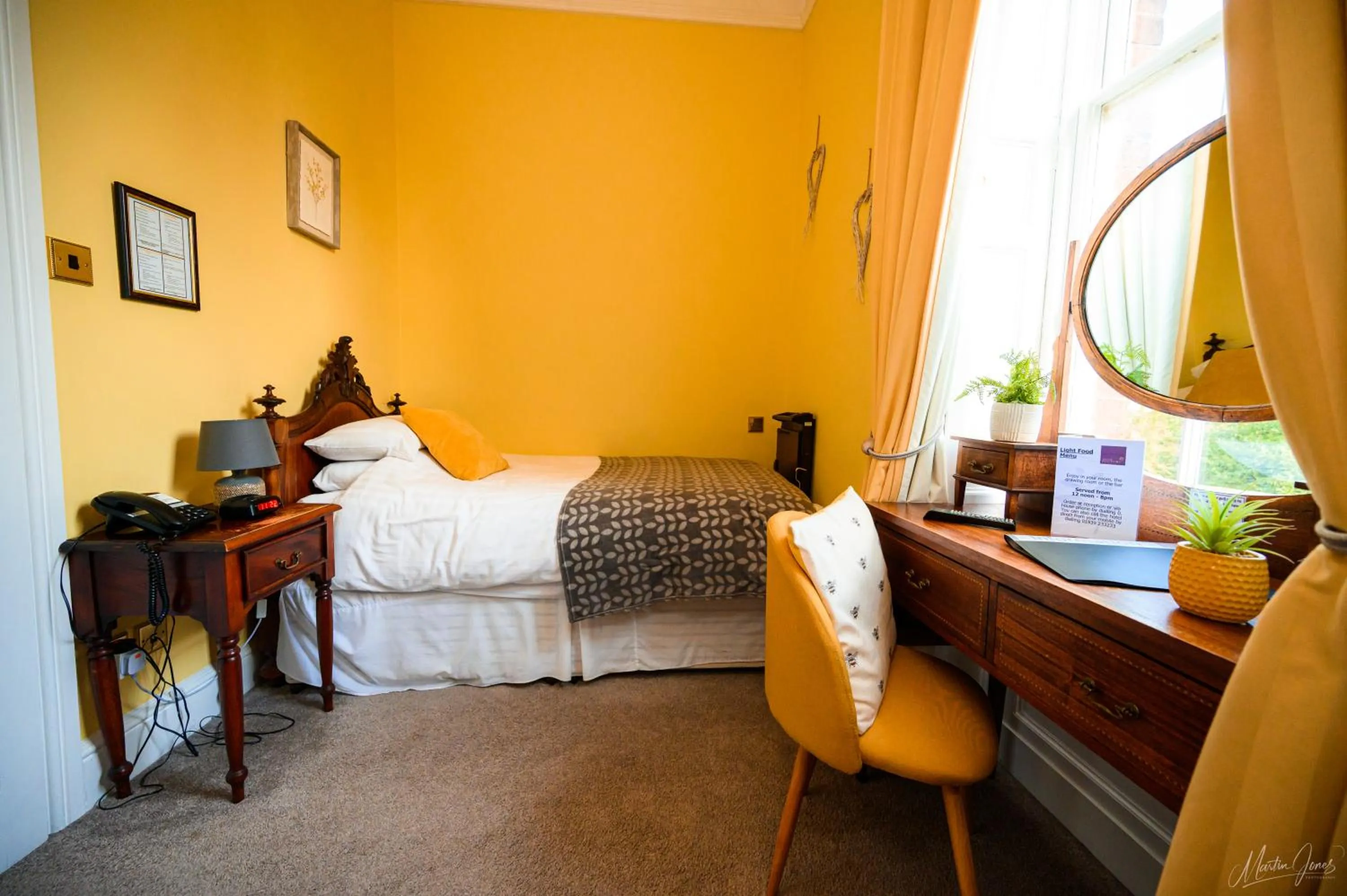 Single Room in Old Rectory