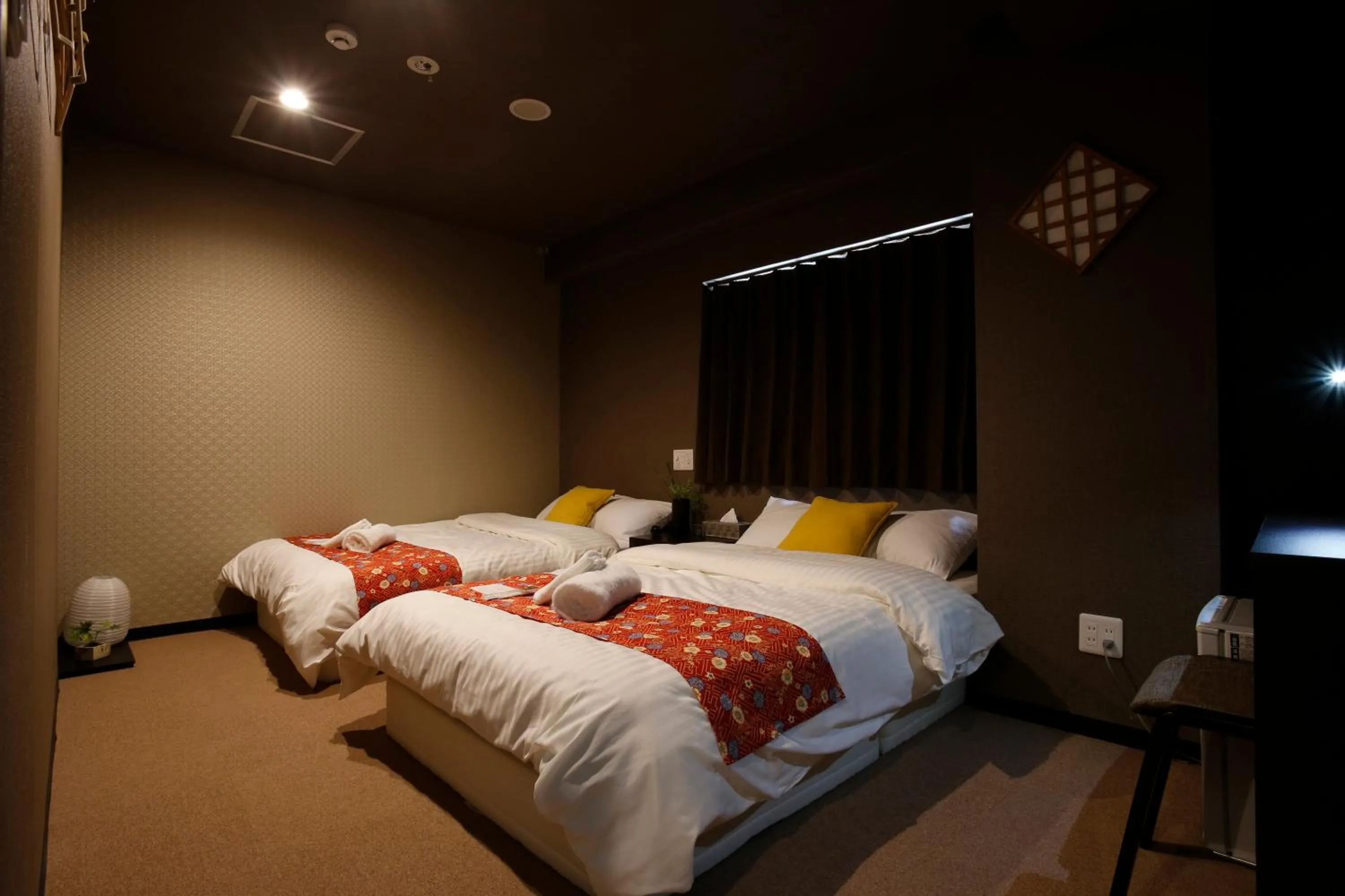 Standard Twin Room with Shared Bathroom - single occupancy in Sumiya Spa & Hotel