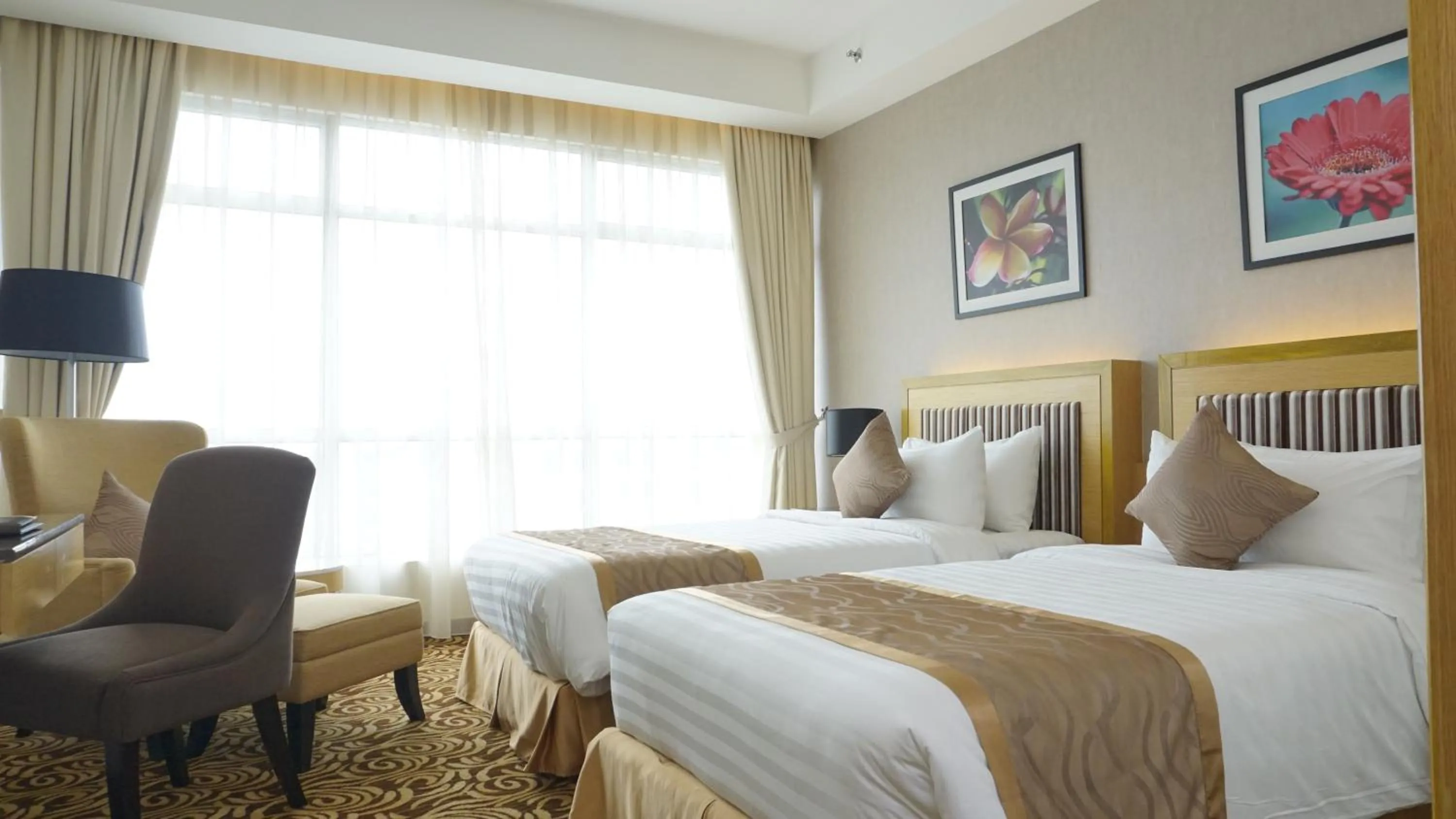 Standard Twin Room in Tenera Hotel