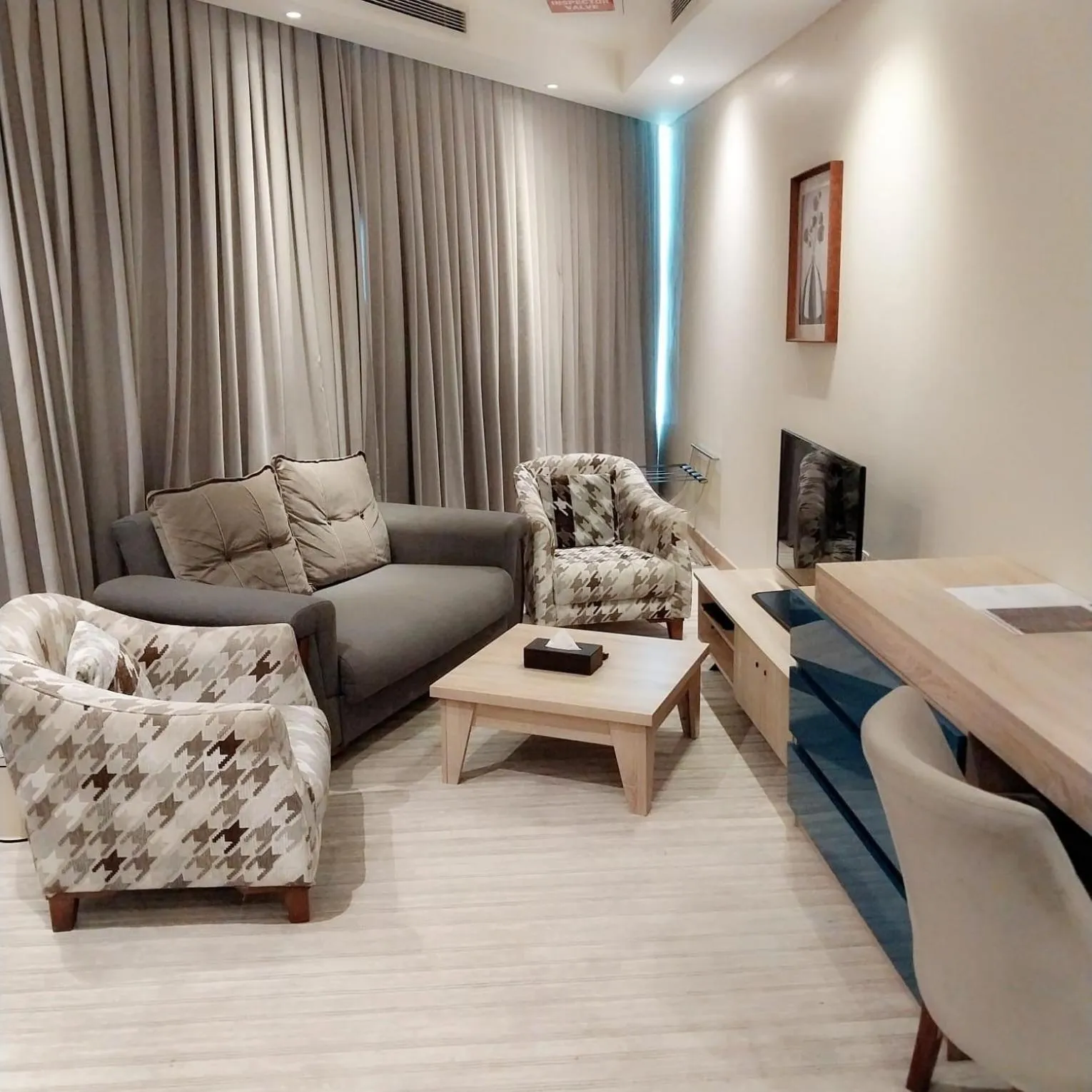 Junior Suite in Al Mansour Suites Hotel