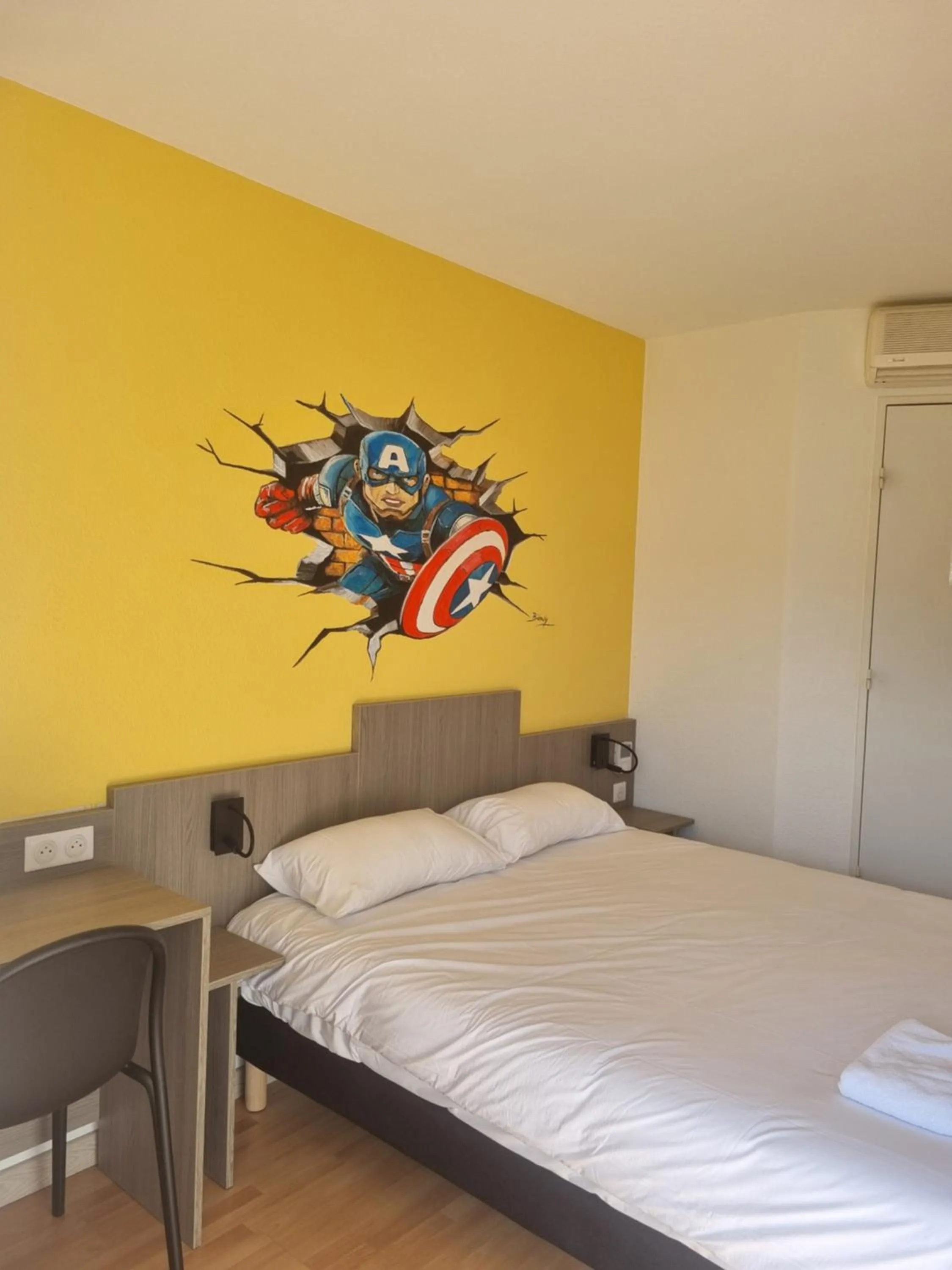 Triple Room in The Originals Access, Hôtel Le Lutéa