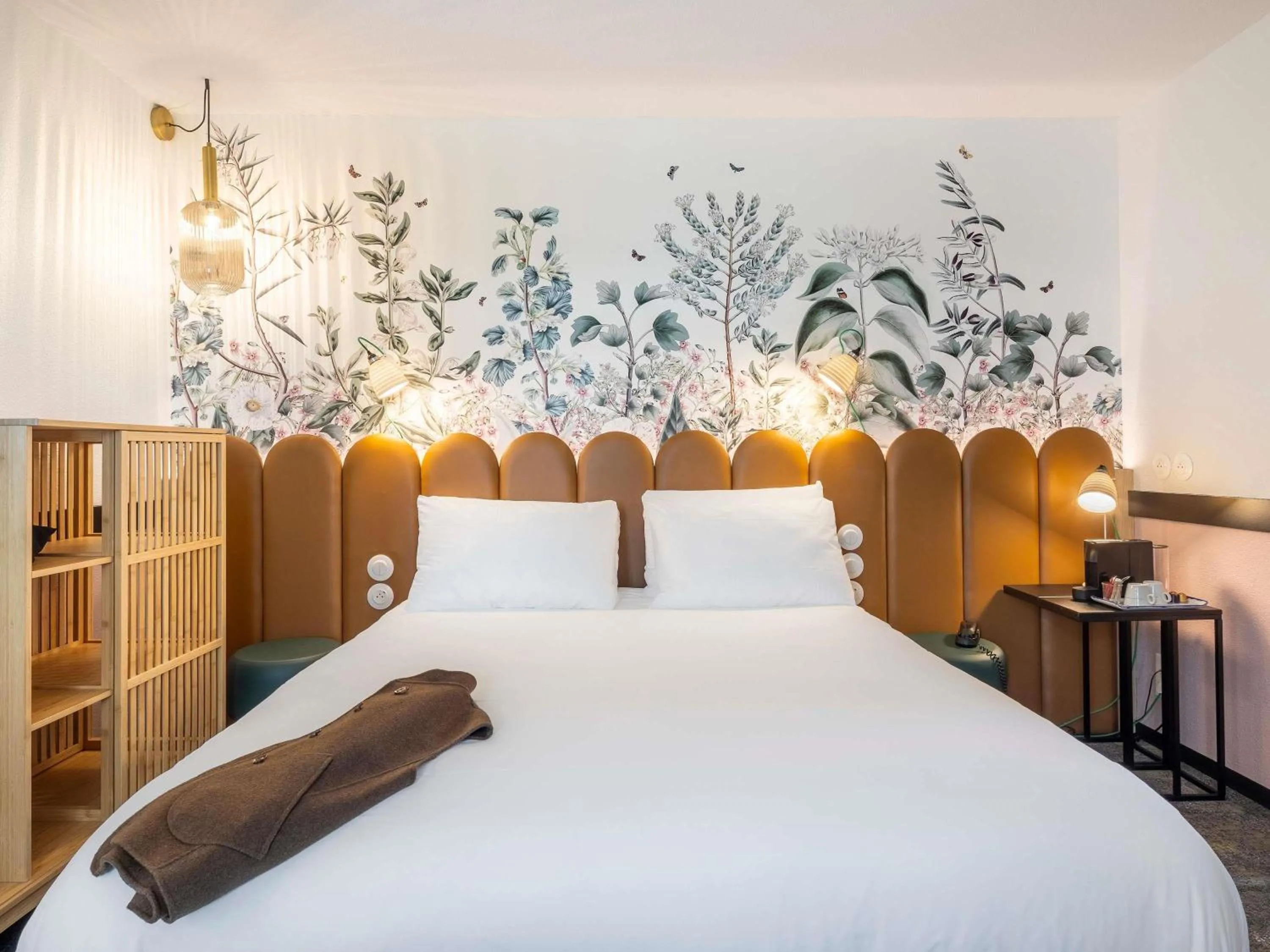 Standard Double Room in ibis Styles Pontivy centre Bretagne