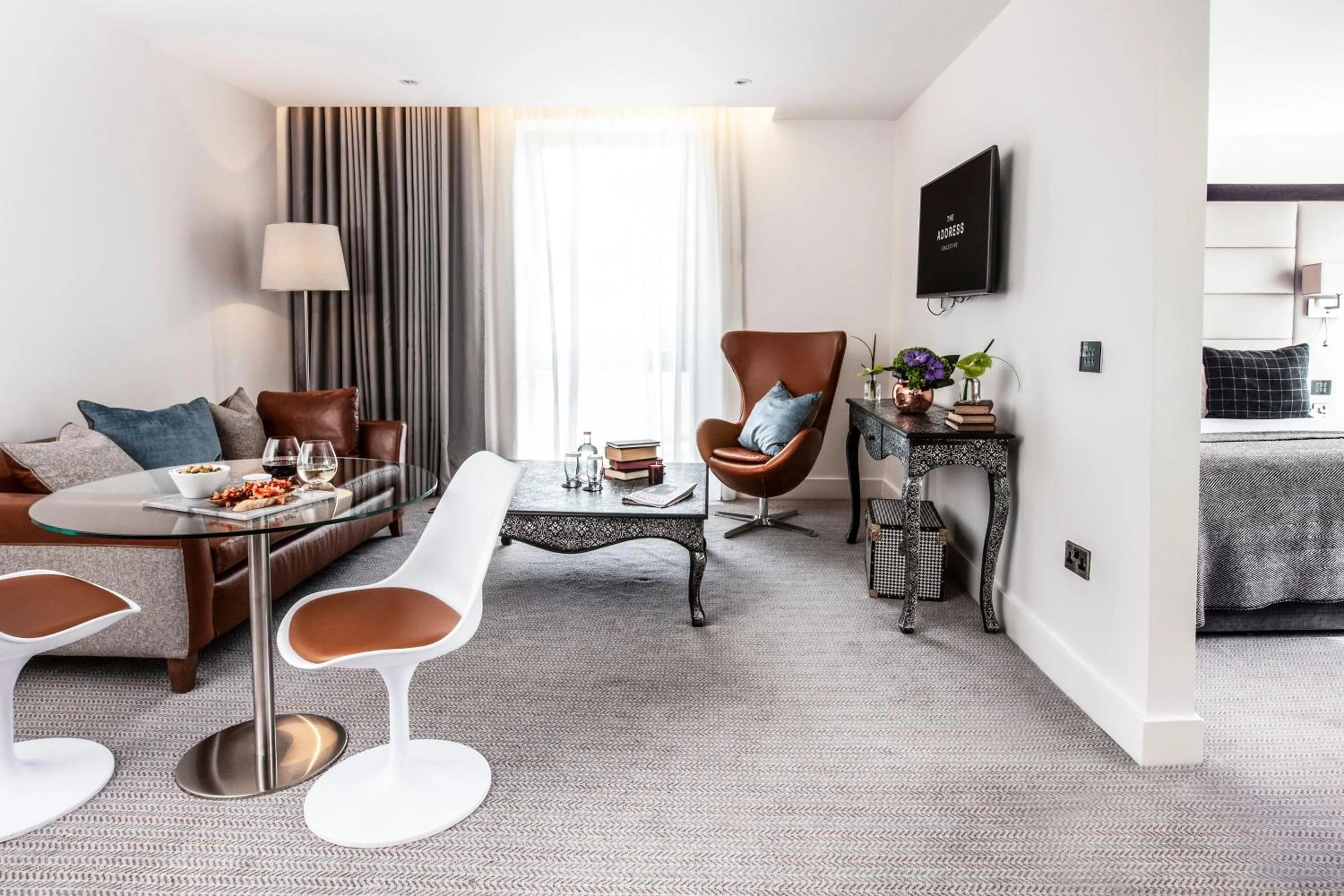 Address Club Suite in The Address Connolly