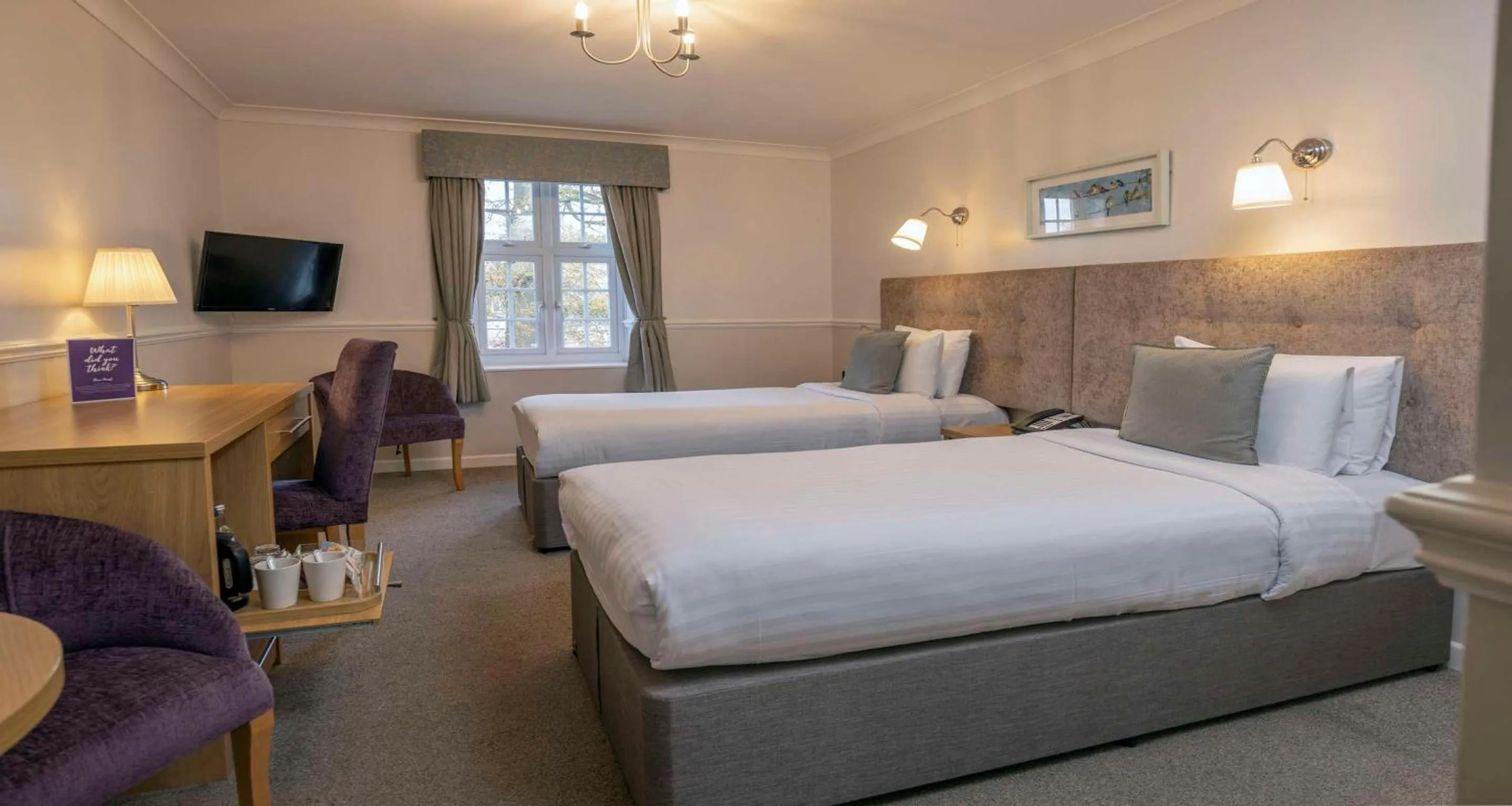 Standard Twin Room in Worcester Bank House Hotel Spa & Golf; BW Premier Collection