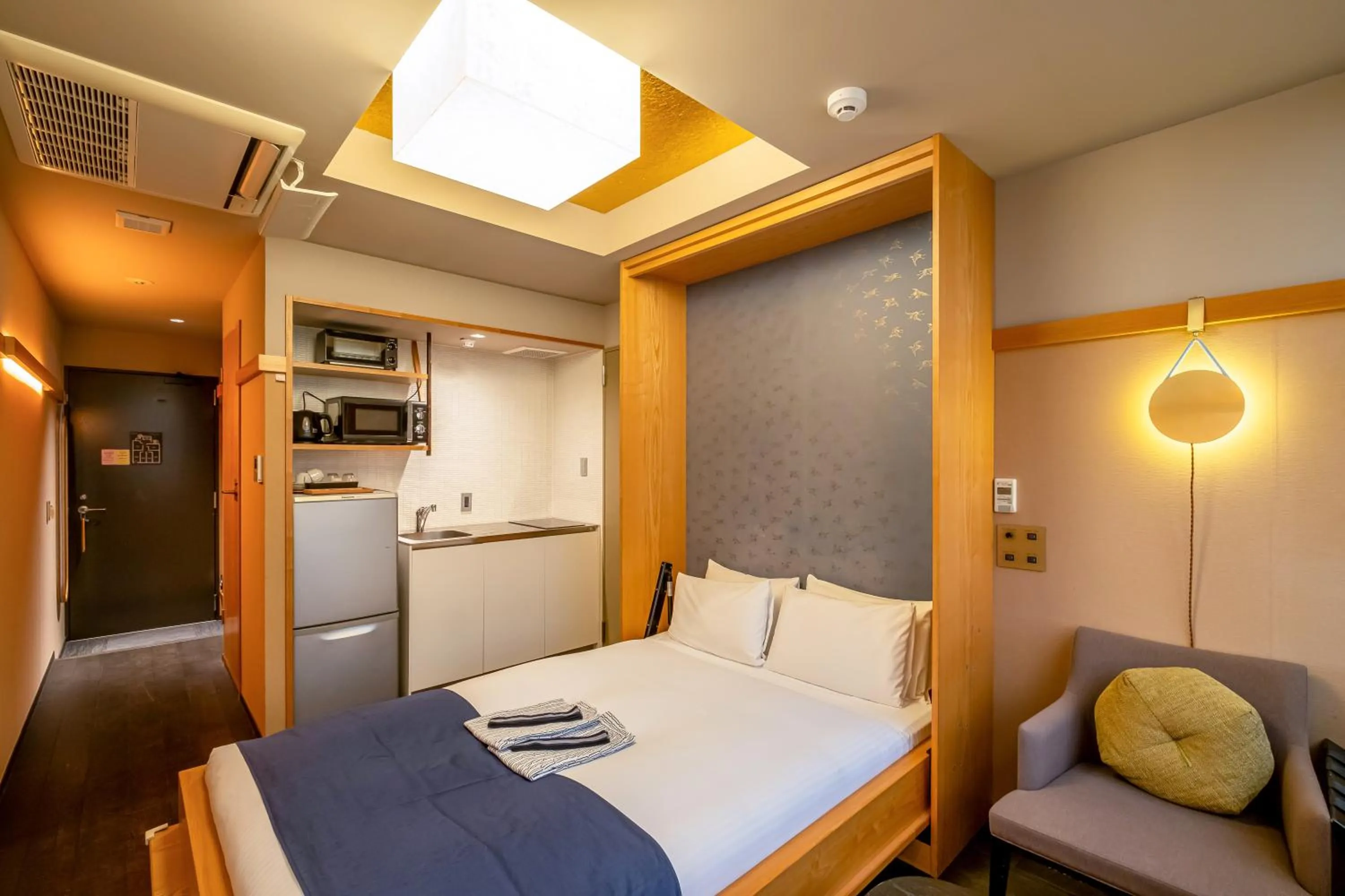 Standard Double Room - single occupancy in GOZAN HOTEL & SERVICED APARTMENT Higashiyama Sanjo