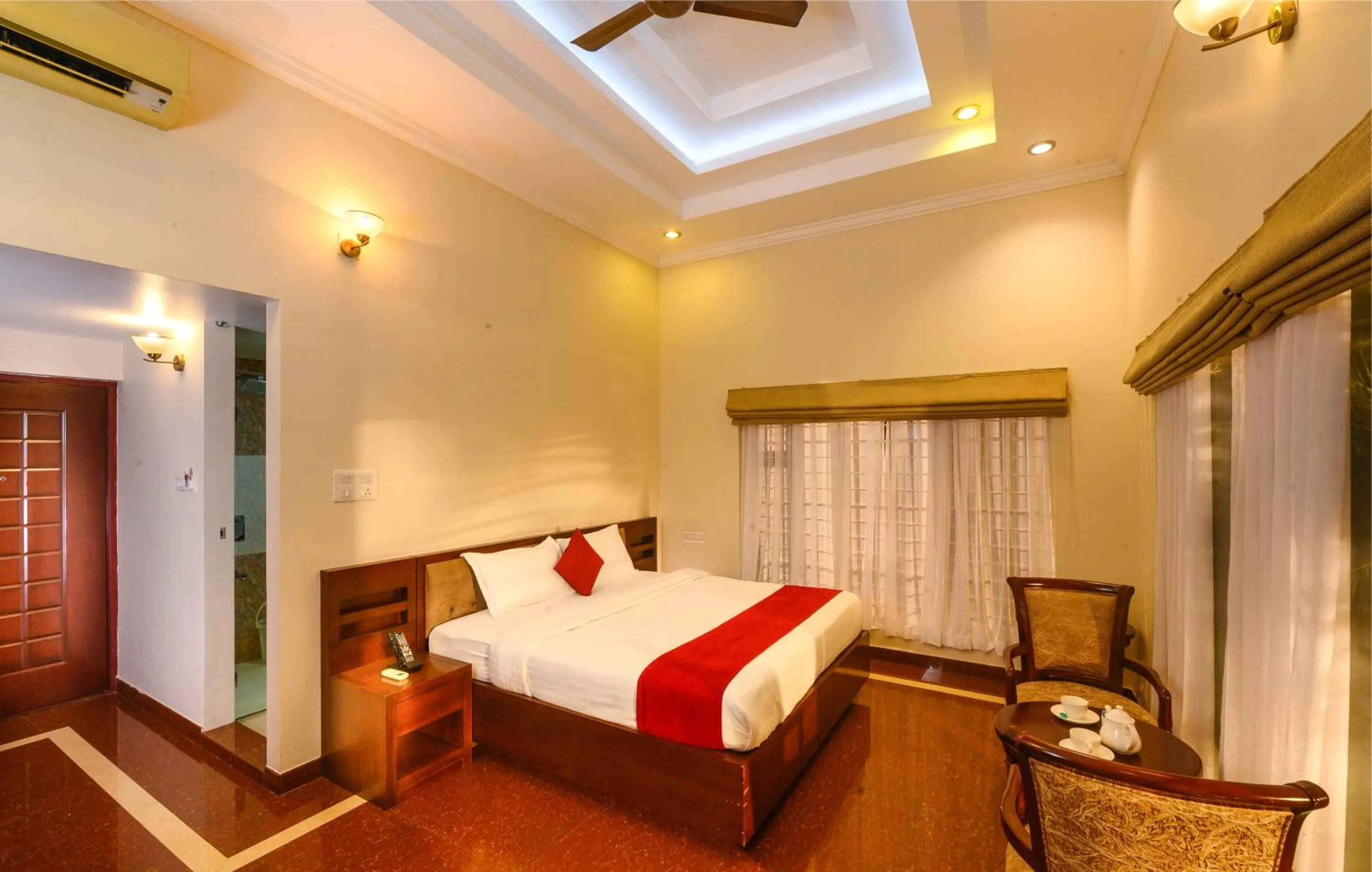 King Room with Lake View in Cyrus Resort