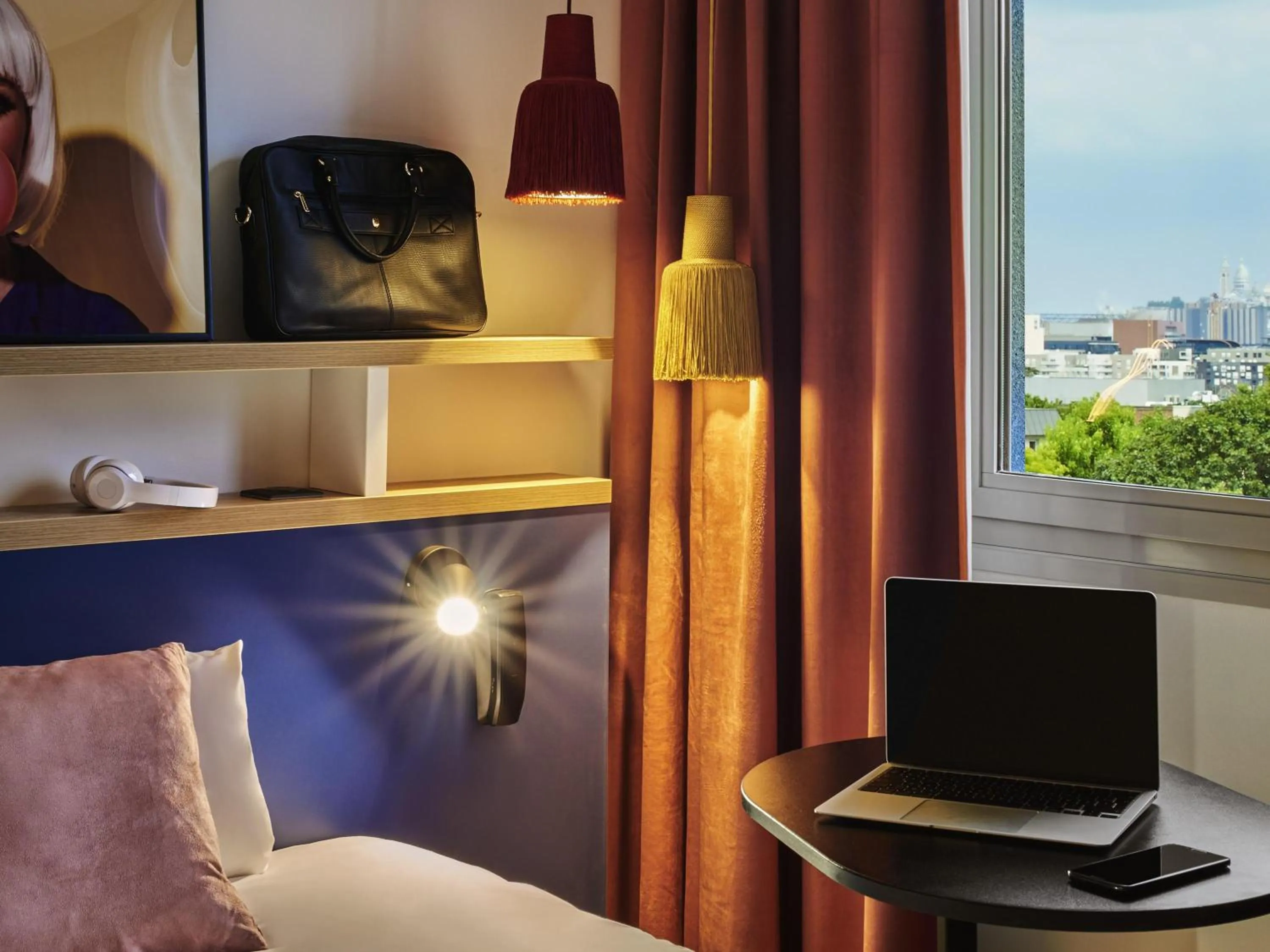 Standard Twin Room in Ibis Styles Paris Gennevilliers