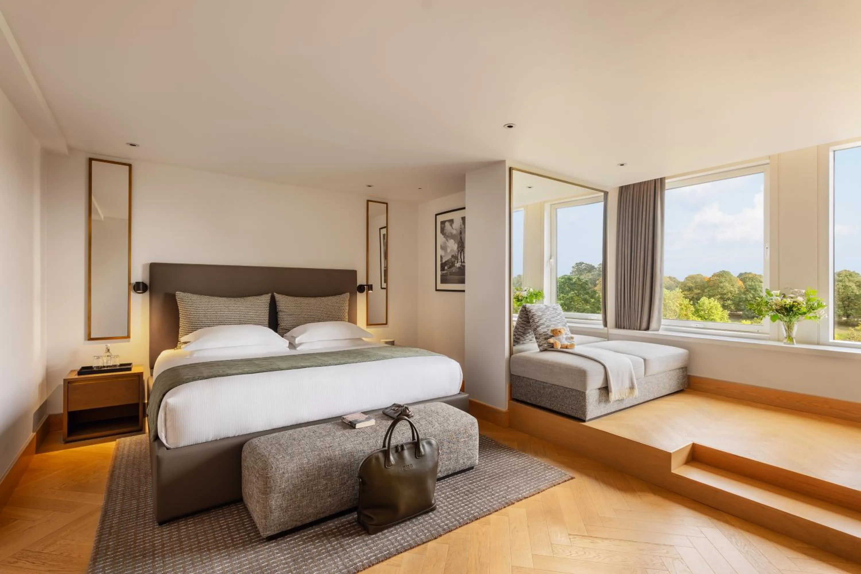 Park Suite in Royal Garden Hotel