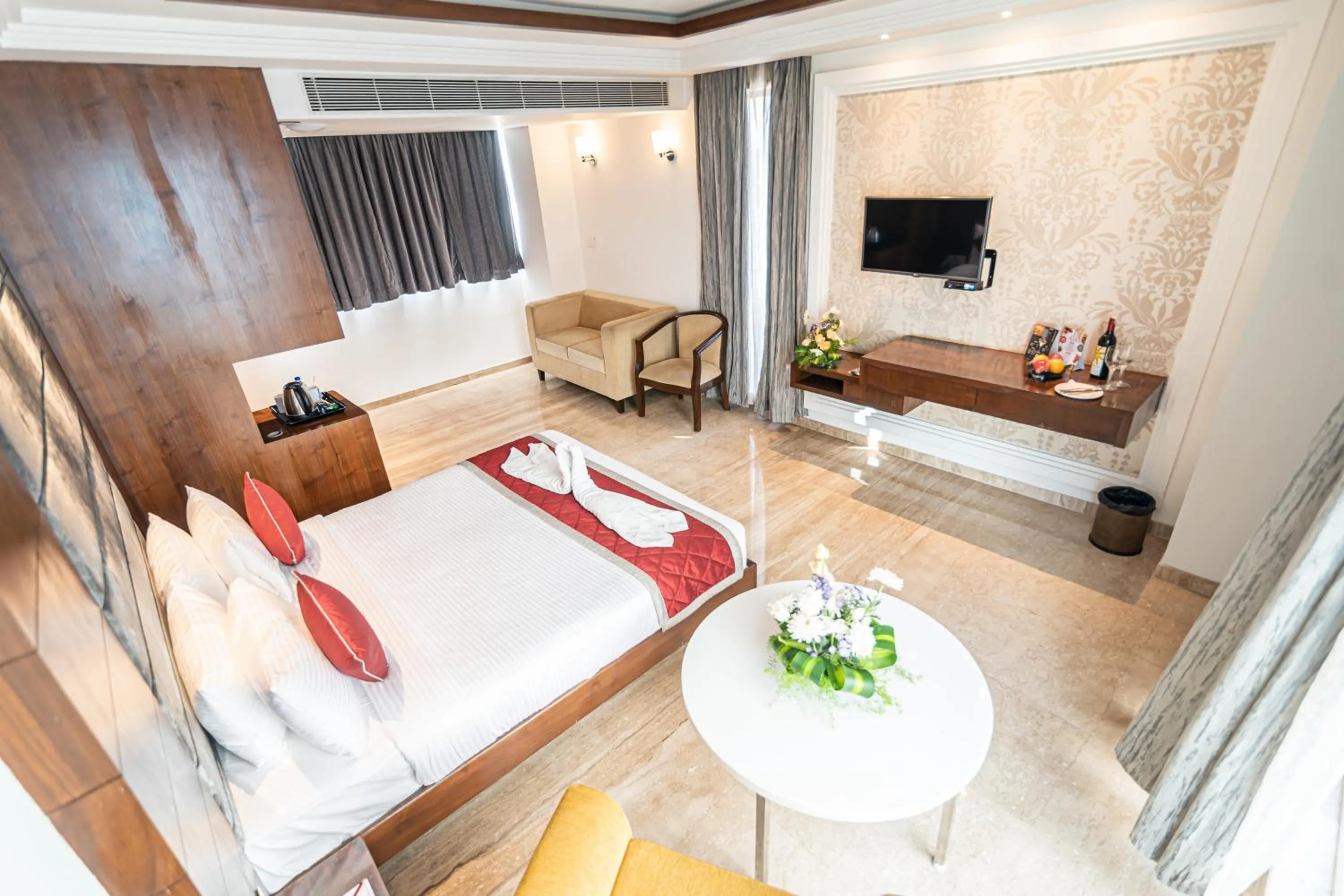 Executive King Room in Bhagini Icon Premier Hotel