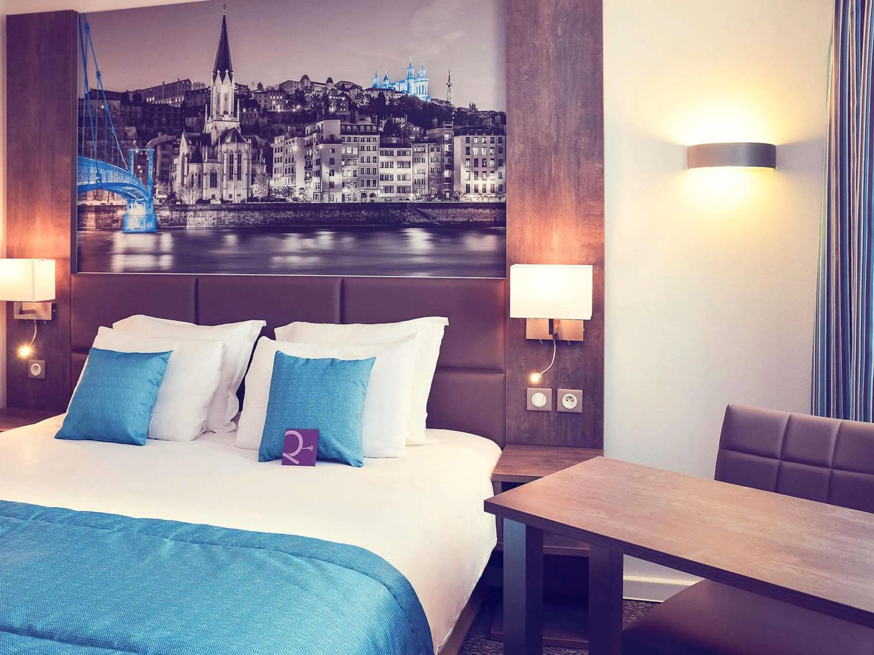 Superior Double Room in Mercure Lyon Est Chaponnay