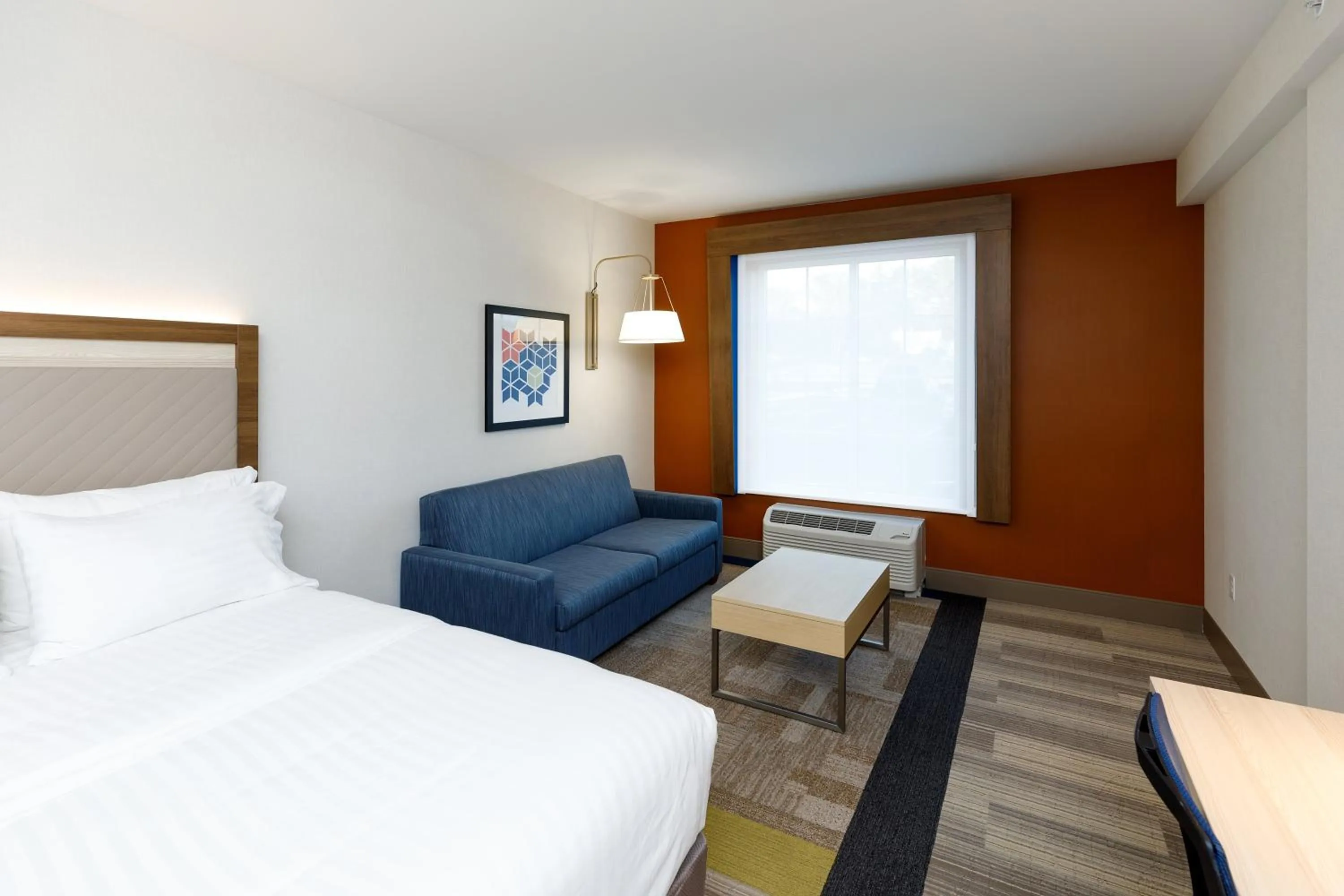 King Suite with Roll-In Shower - Communications/Mobility Accessible in Holiday Inn Express & Suites - Sturbridge by IHG